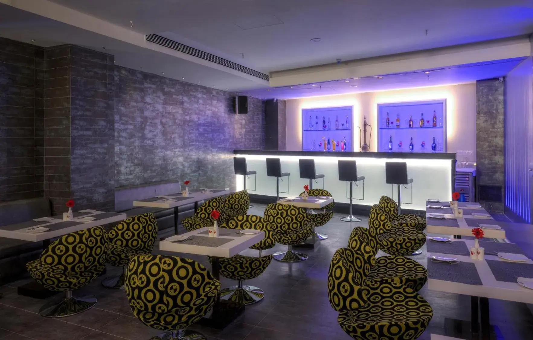 Lounge or bar in Sonotel Hotels & Resorts Pvt Ltd Lounge or bar in Sonotel Hotels & Resorts Pvt Ltd