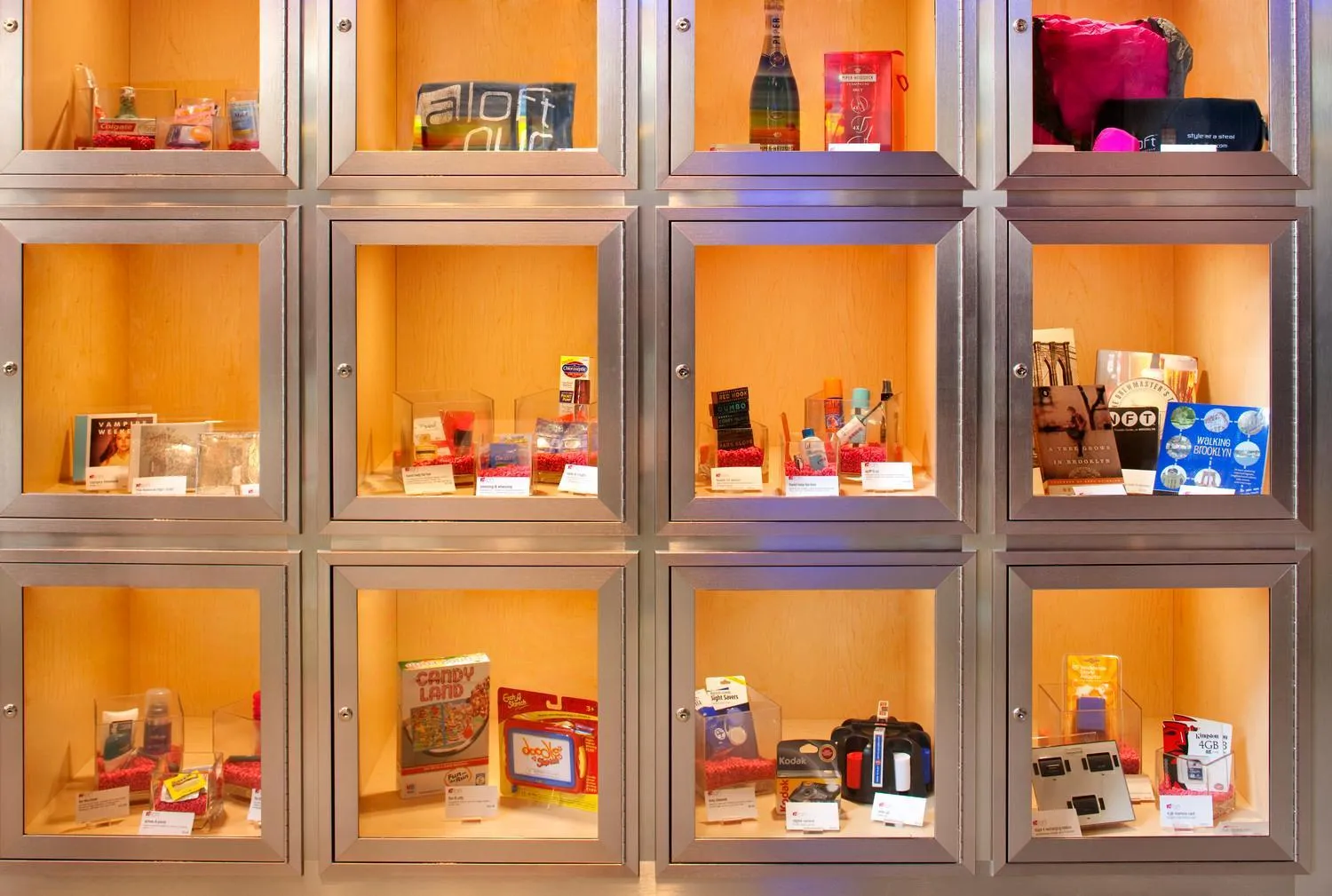 Shopping Area in Aloft New York Brooklyn