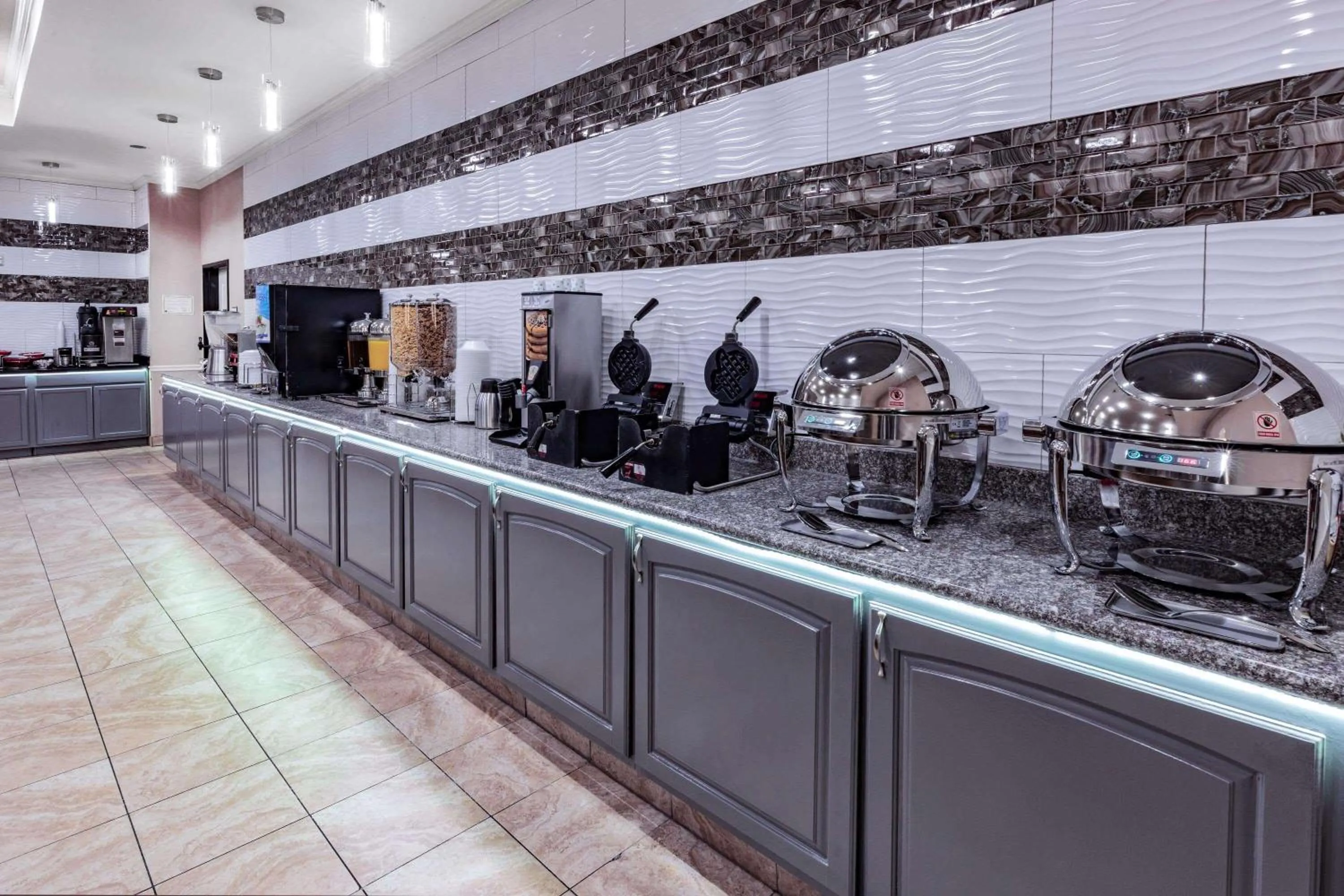 Restaurant/places to eat in La Quinta by Wyndham Garland Harbor Point