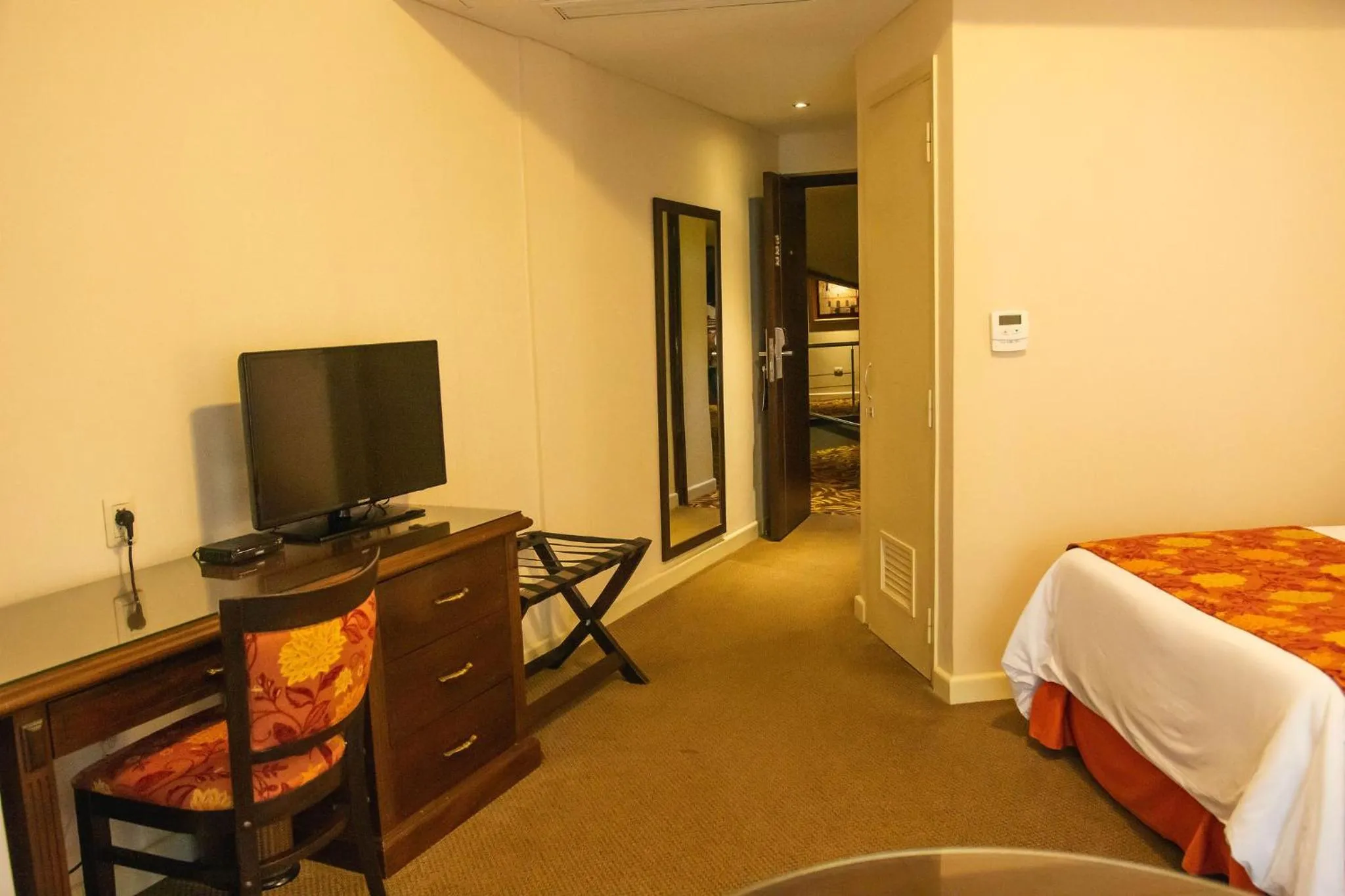 Bed in Hotel Casino Acaray