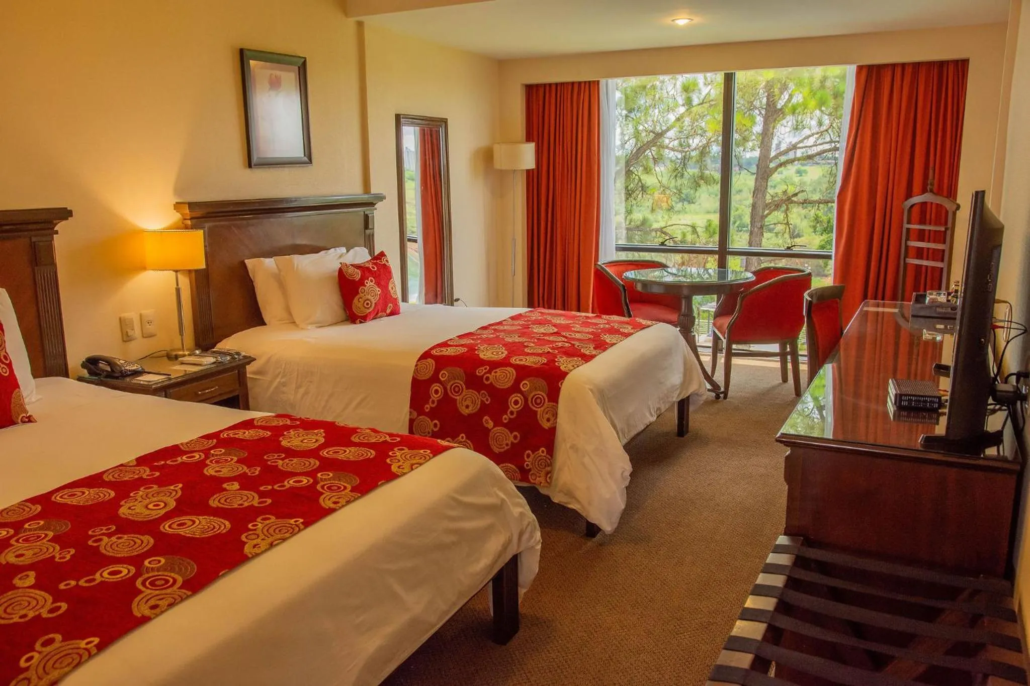 Bed in Hotel Casino Acaray