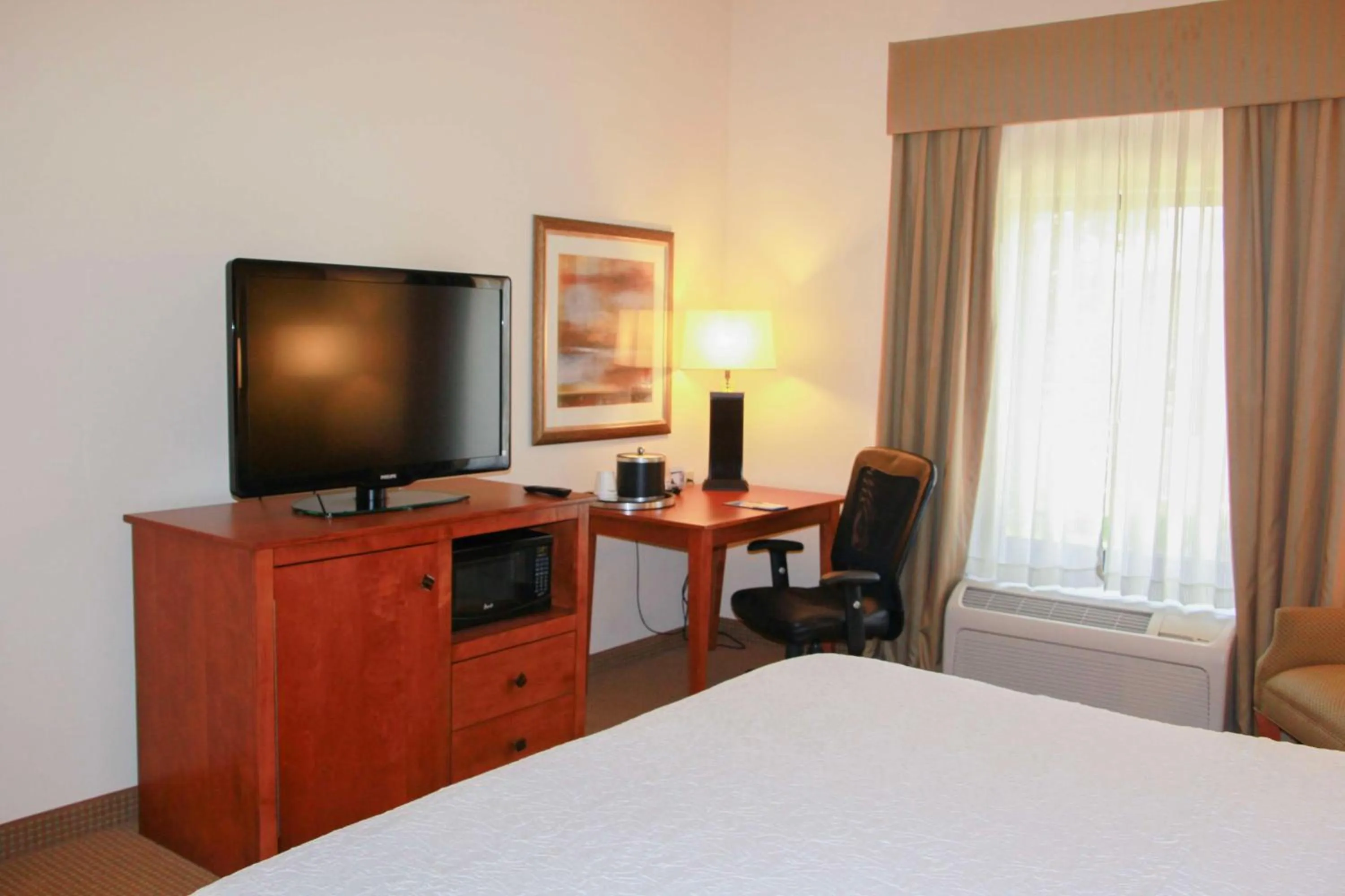 Bedroom, Bed in Hampton Inn & Suites Radcliff/Fort Knox