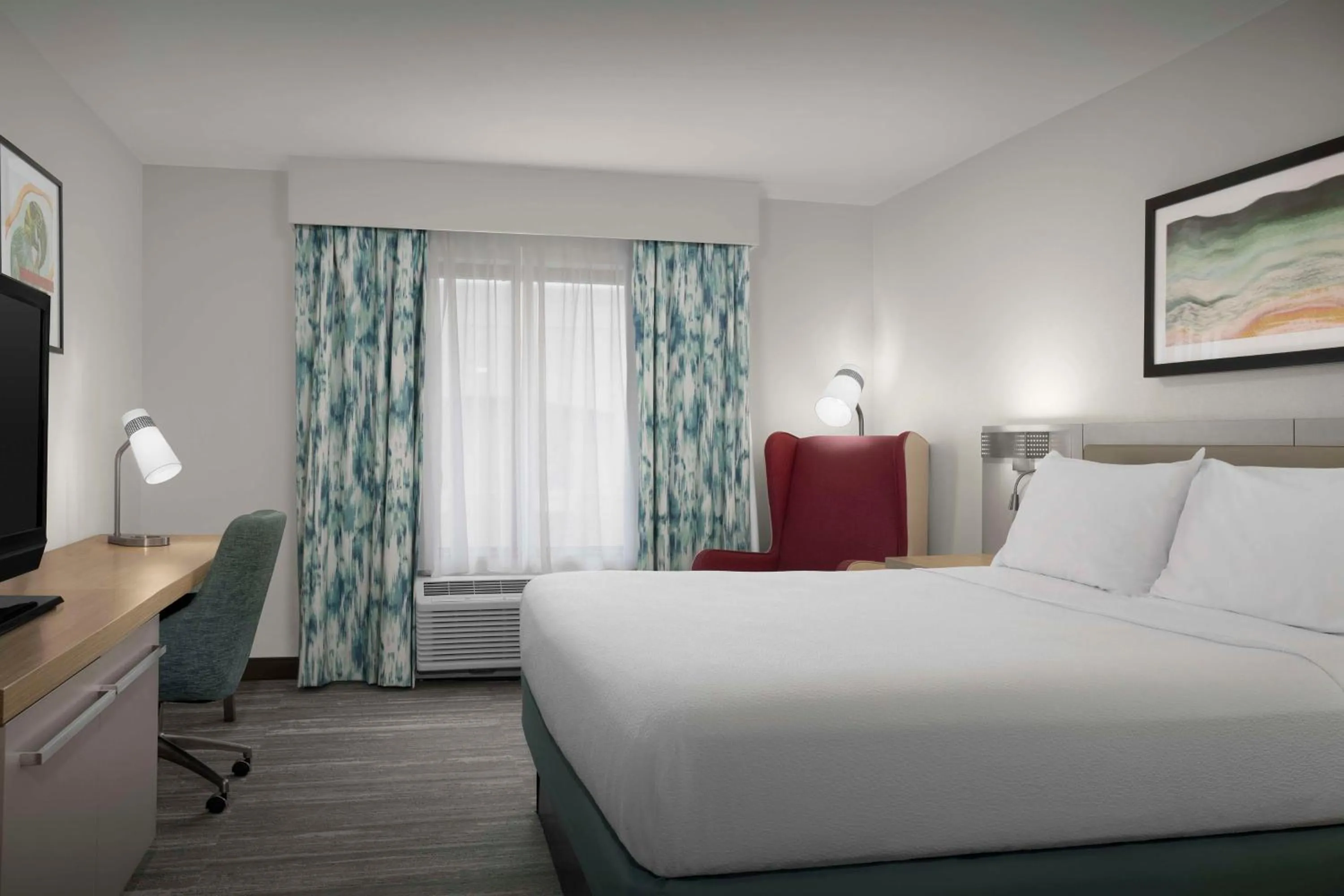 Bed in Hilton Garden Inn Jacksonville Downtown Southbank