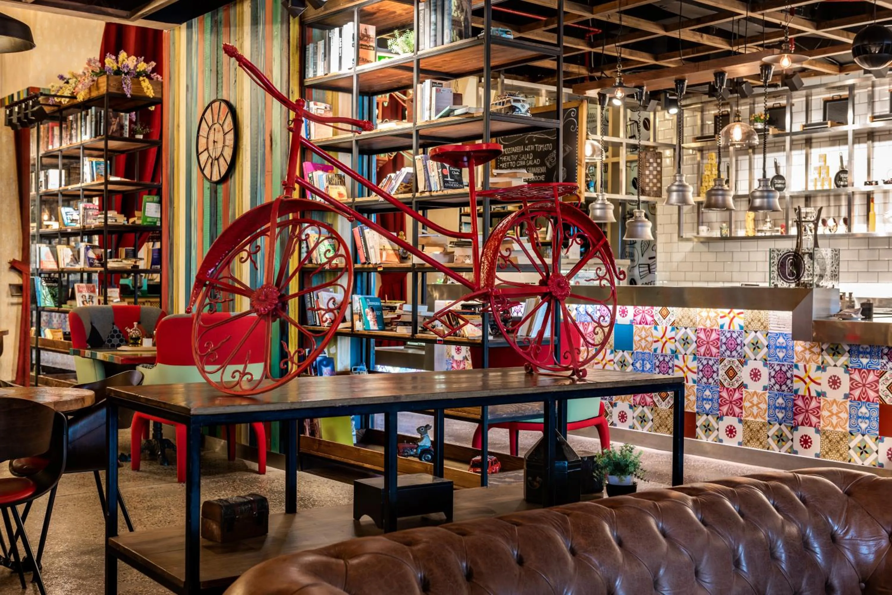 Restaurant/places to eat in Oaks Ibn Battuta Gate Dubai