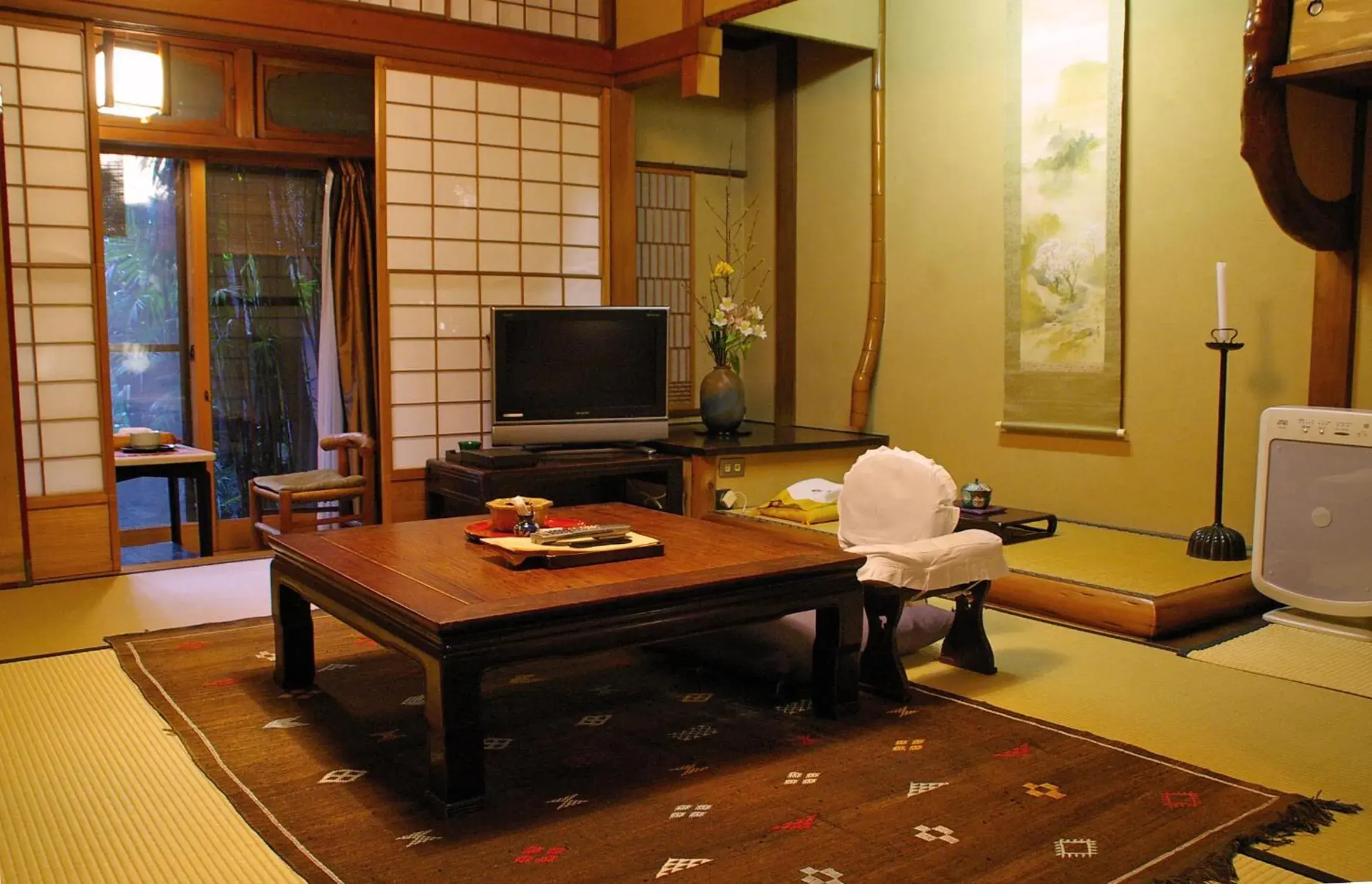 Japanese-Style Standard Room - single occupancy - Main Building in Seikoro Ryokan - Established in 1831 Japanese-Style Standard Room - single occupancy - Main Building in Seikoro Ryokan - Established in 1831