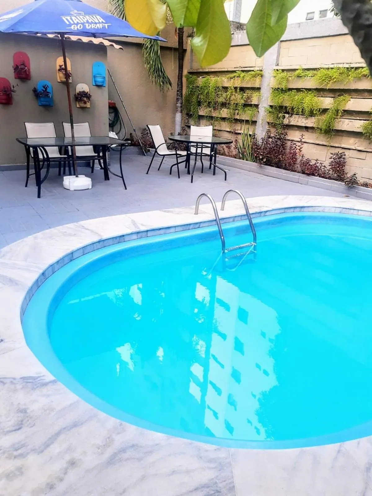 Swimming pool in Pousada Boi Bumba Tambau