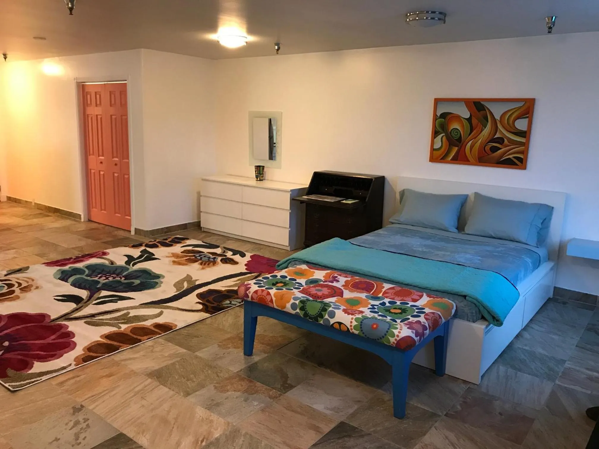 Bed in Aquamarine Suites