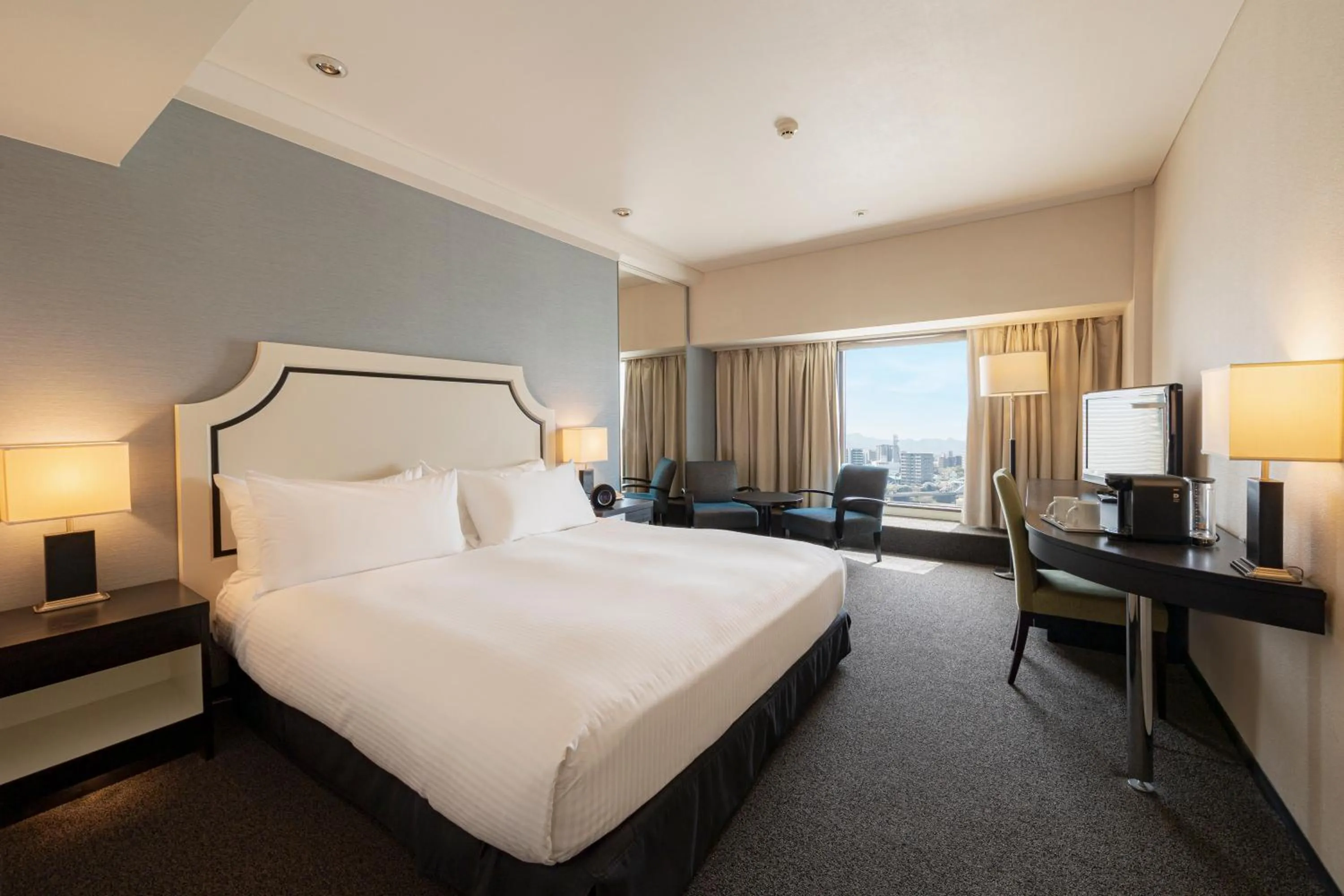 Photo of the whole room, Bed in ANA Crowne Plaza Kumamoto New Sky by IHG