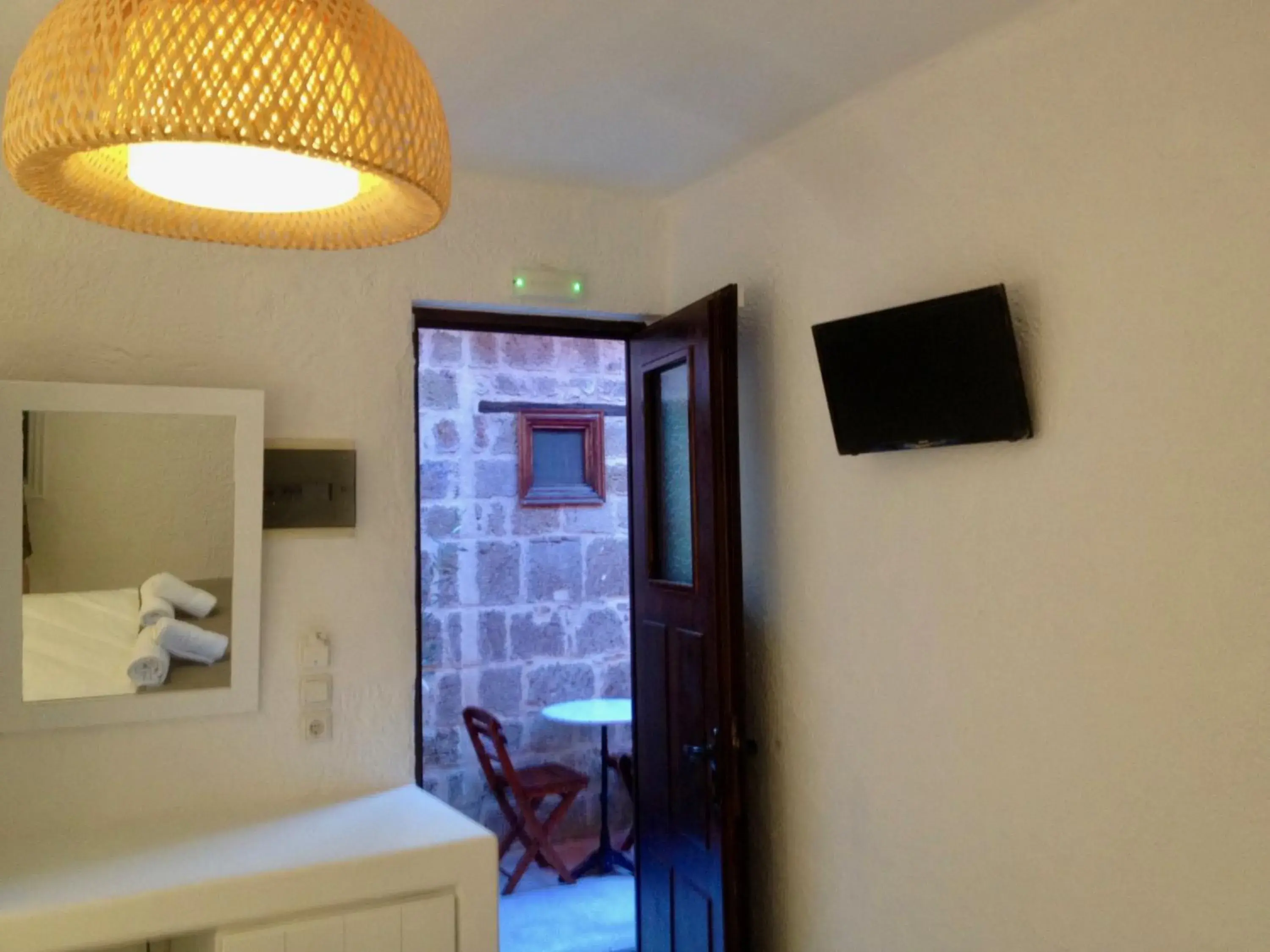 Standard Double in Auberge 32 Old Town Standard Double in Auberge 32 Old Town