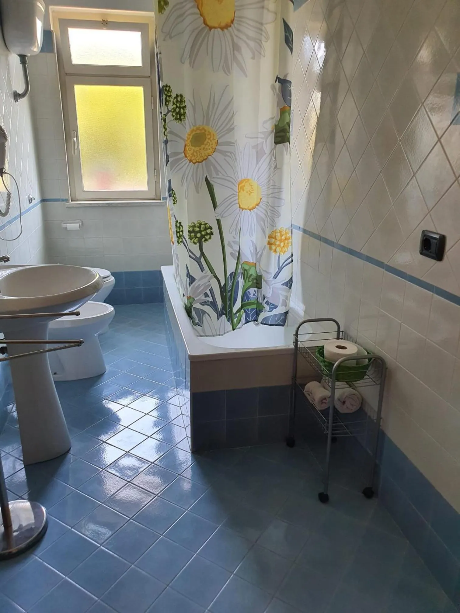 Shower in Libro di Sogni - B&B Letterario