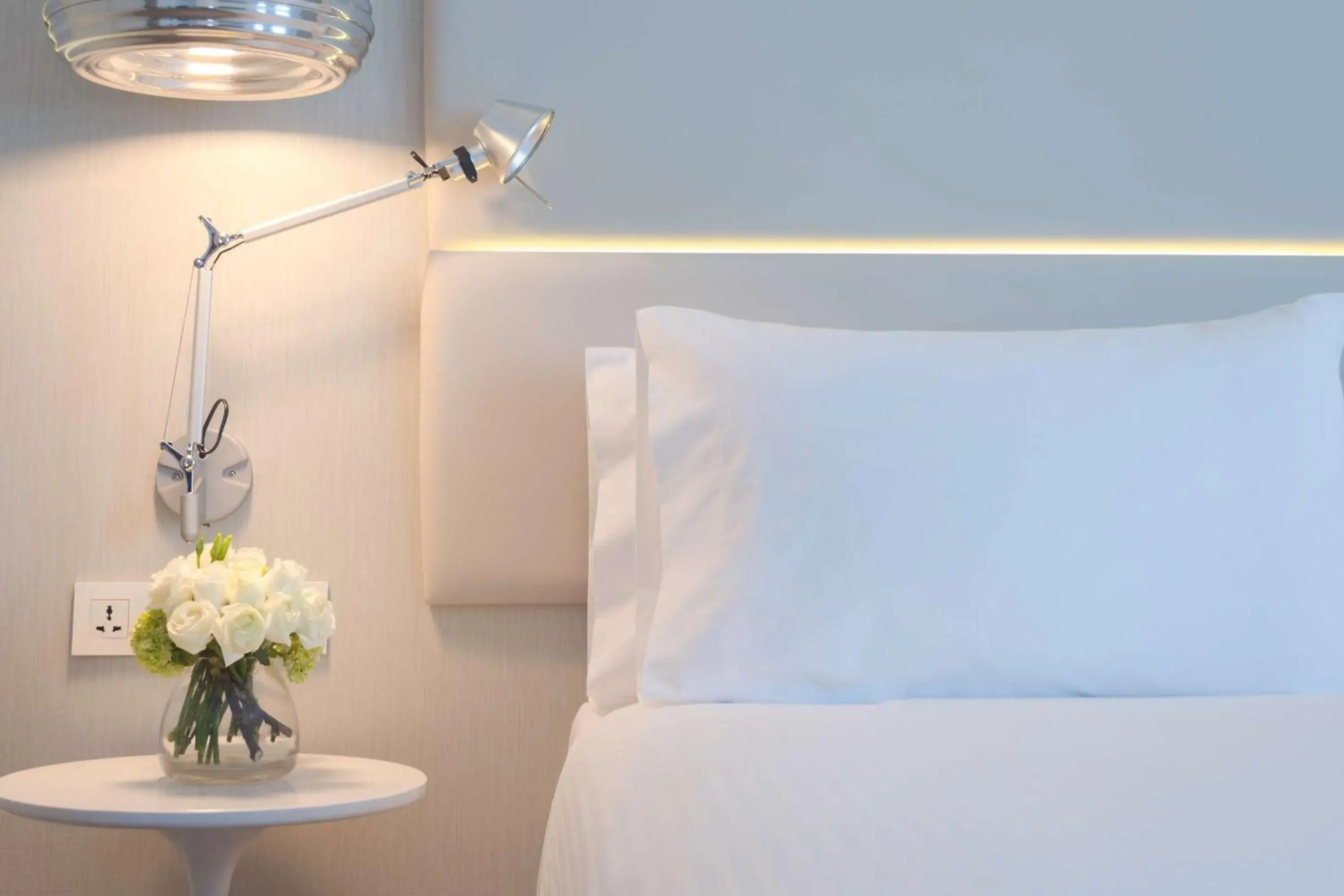 Bedroom, Bed in NH Monterrey La Fe Bedroom, Bed in NH Monterrey La Fe