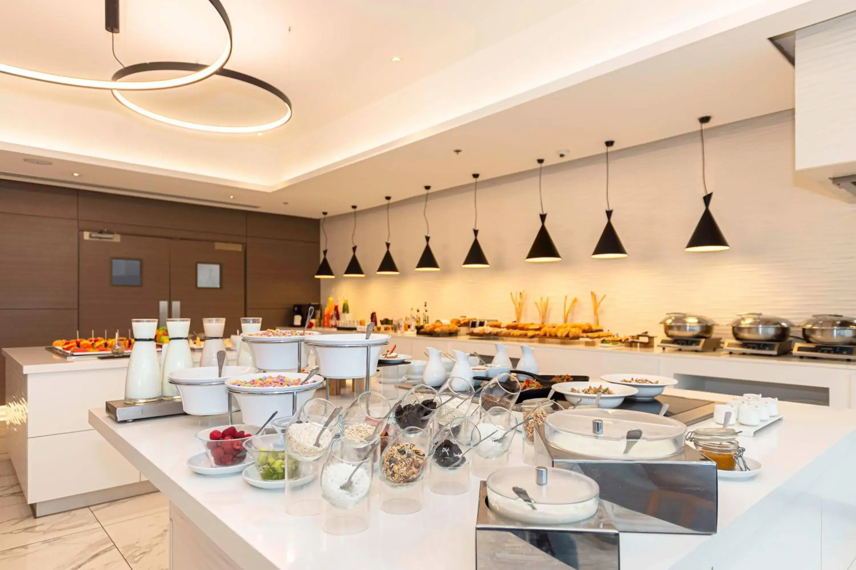 Restaurant/places to eat in NH Monterrey La Fe Restaurant/places to eat in NH Monterrey La Fe