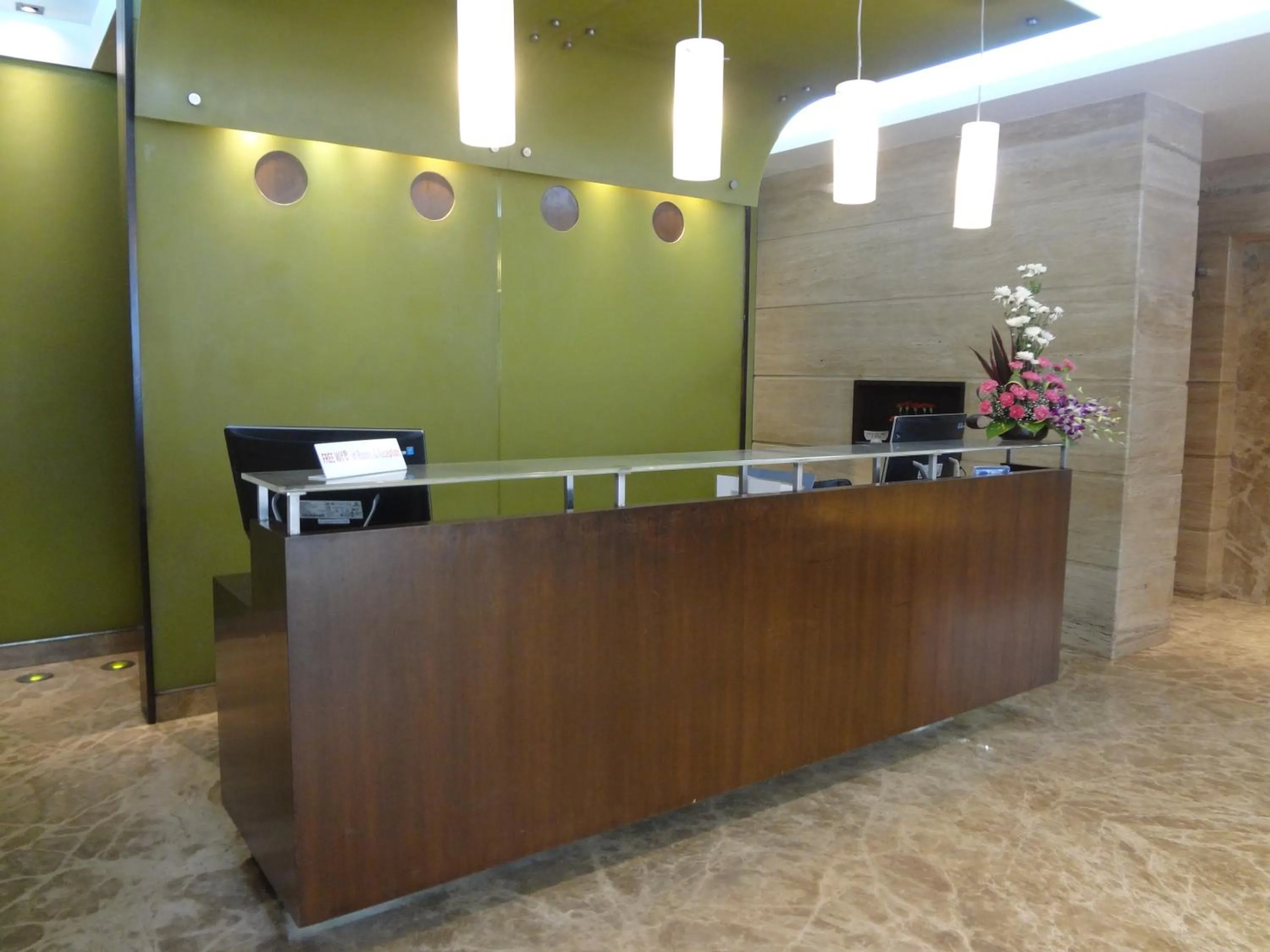 Lobby or reception in Ascot Hotel