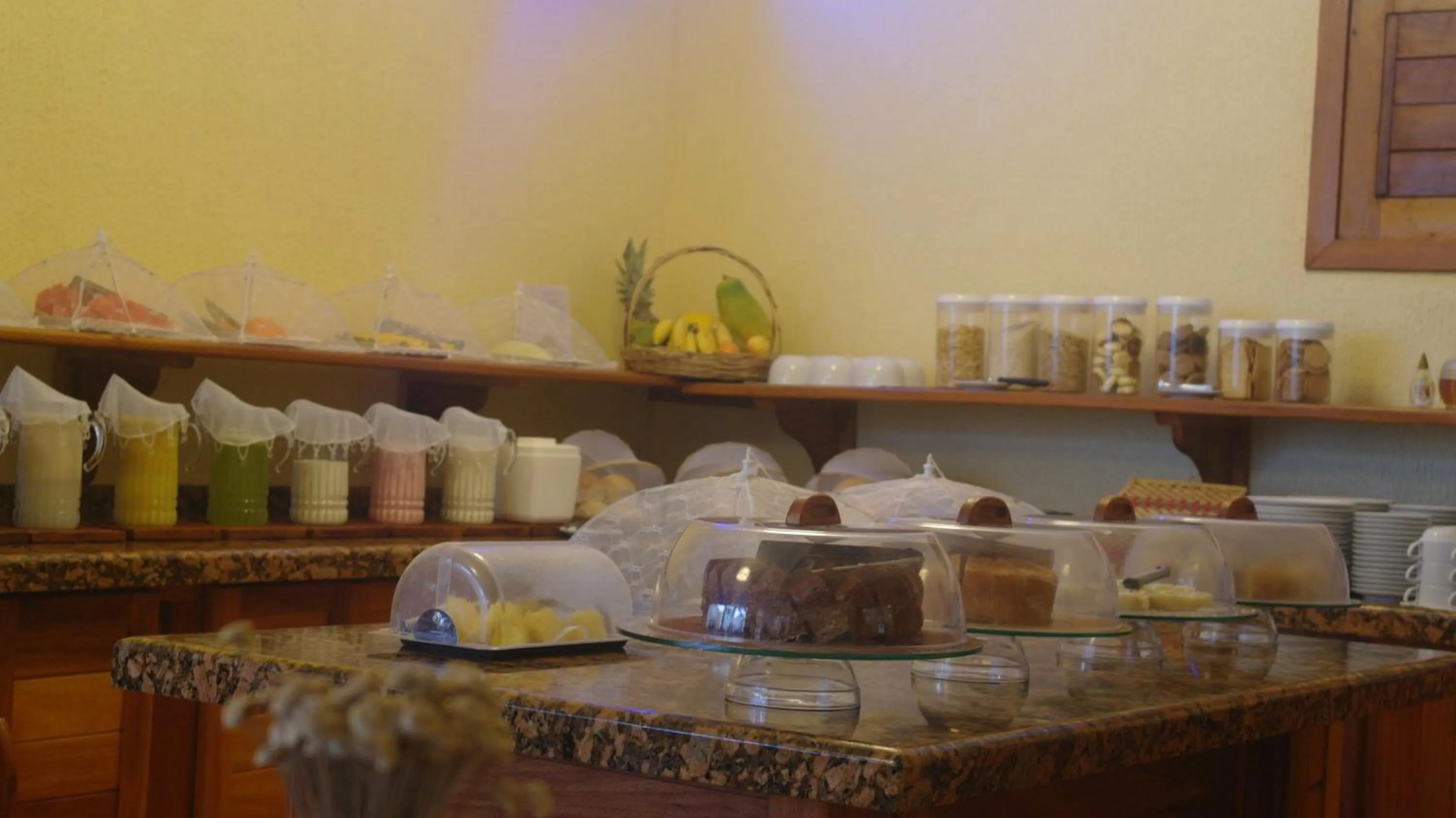 Buffet breakfast in Pousada Jeri Dunas