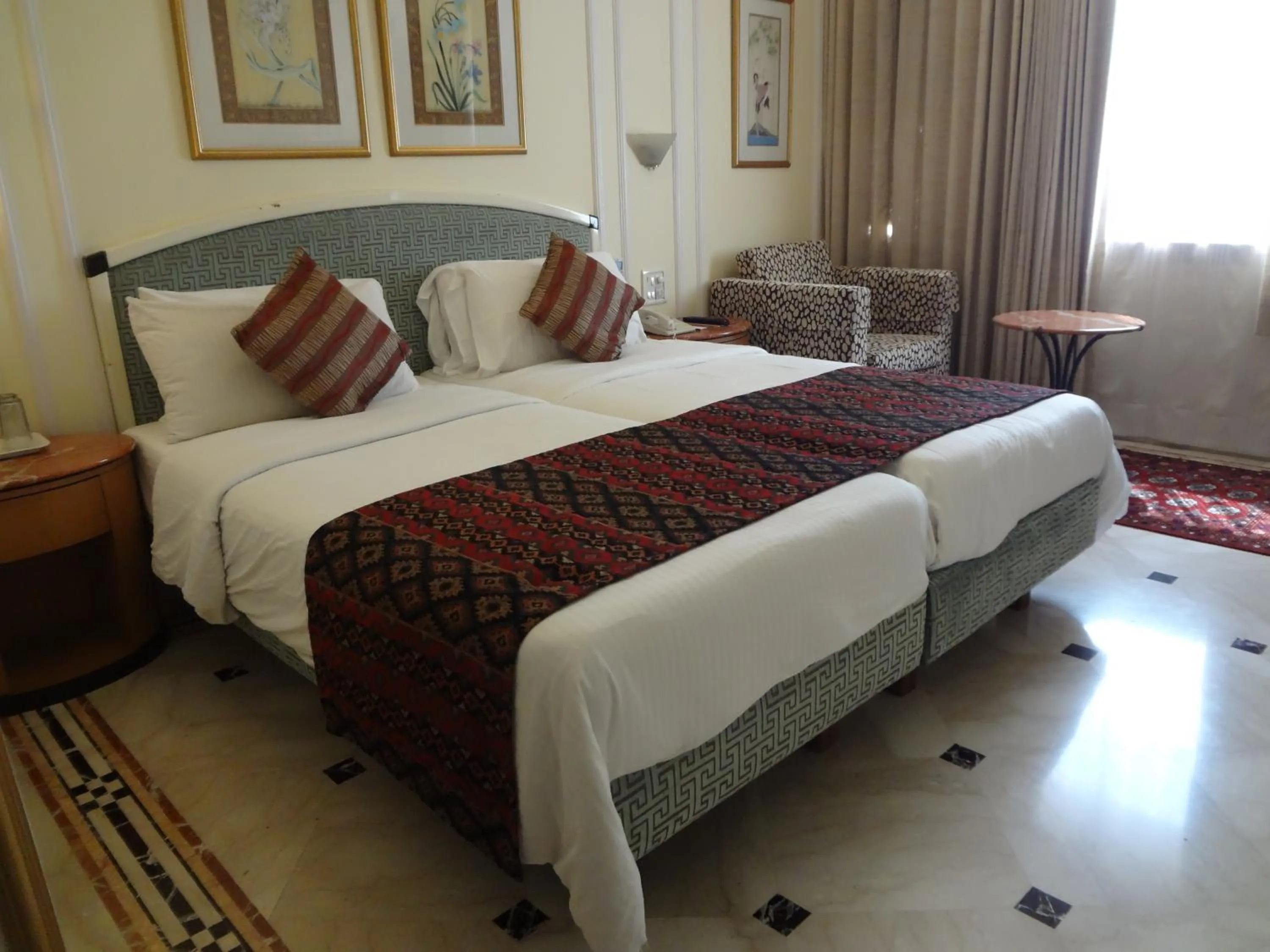 Day, Bed in Regency Hotel Malabar Hill