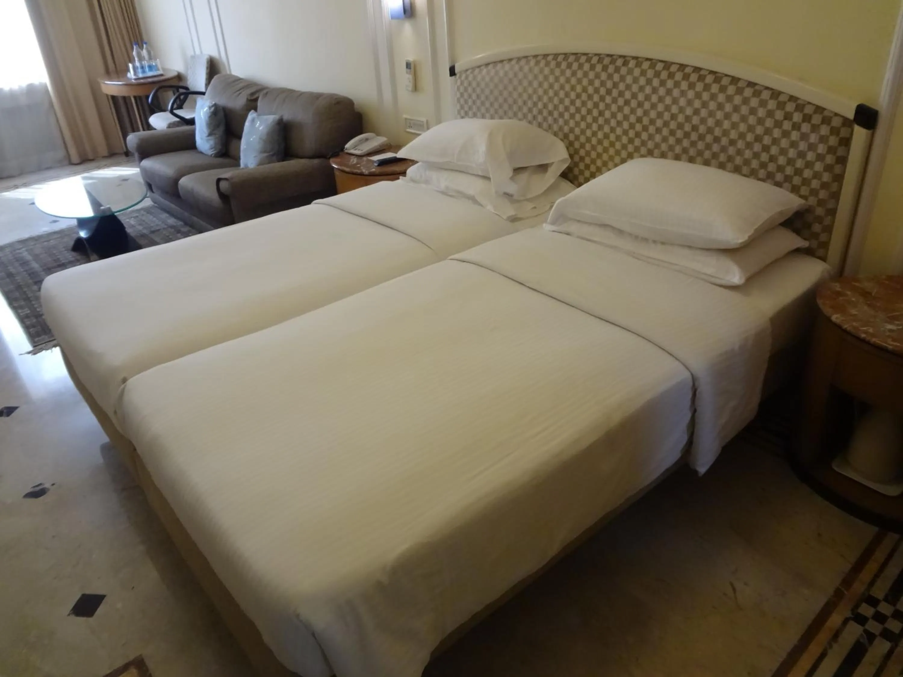 Photo of the whole room, Bed in Regency Hotel Malabar Hill