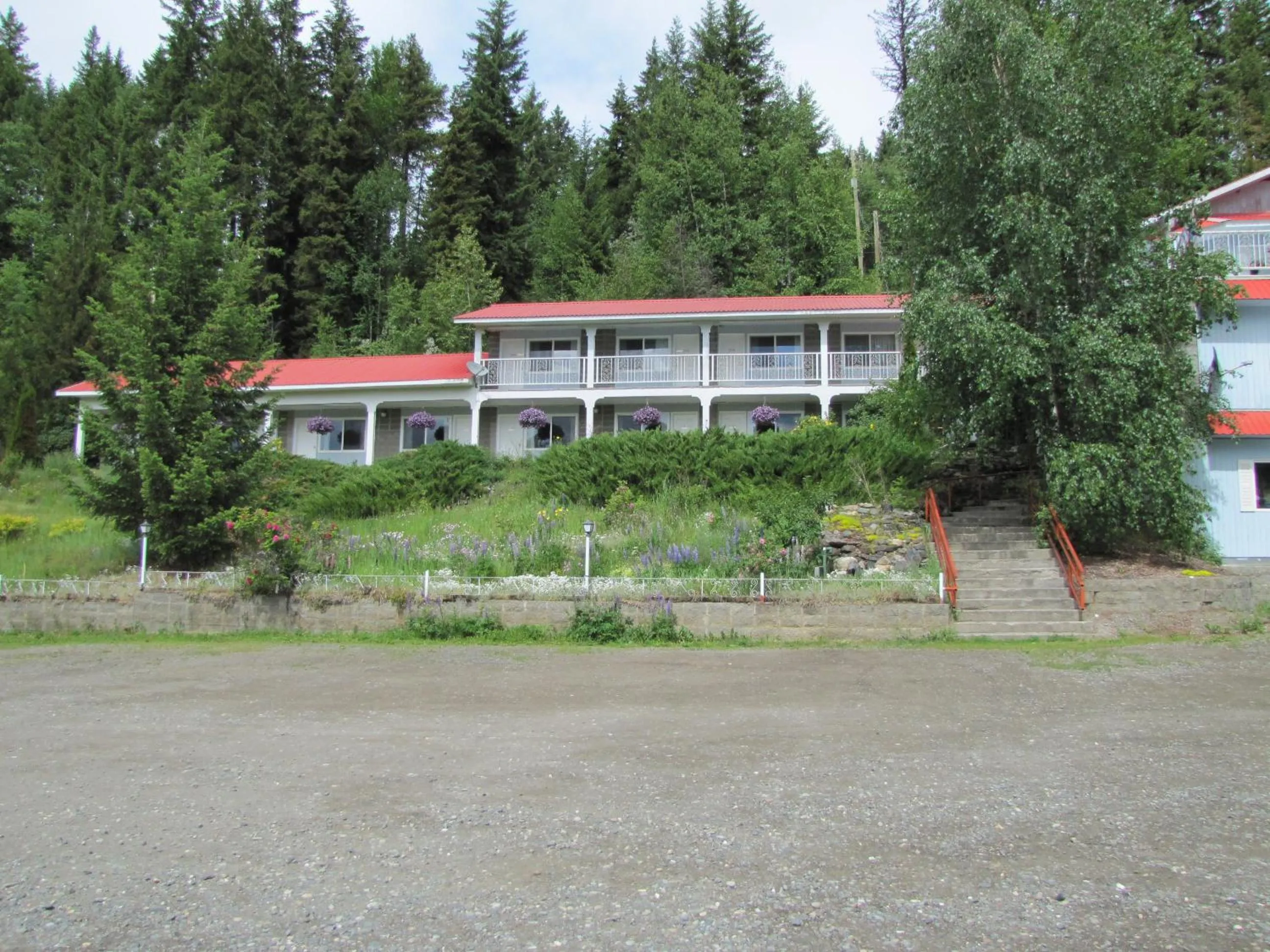 Property Building in High Country Inn