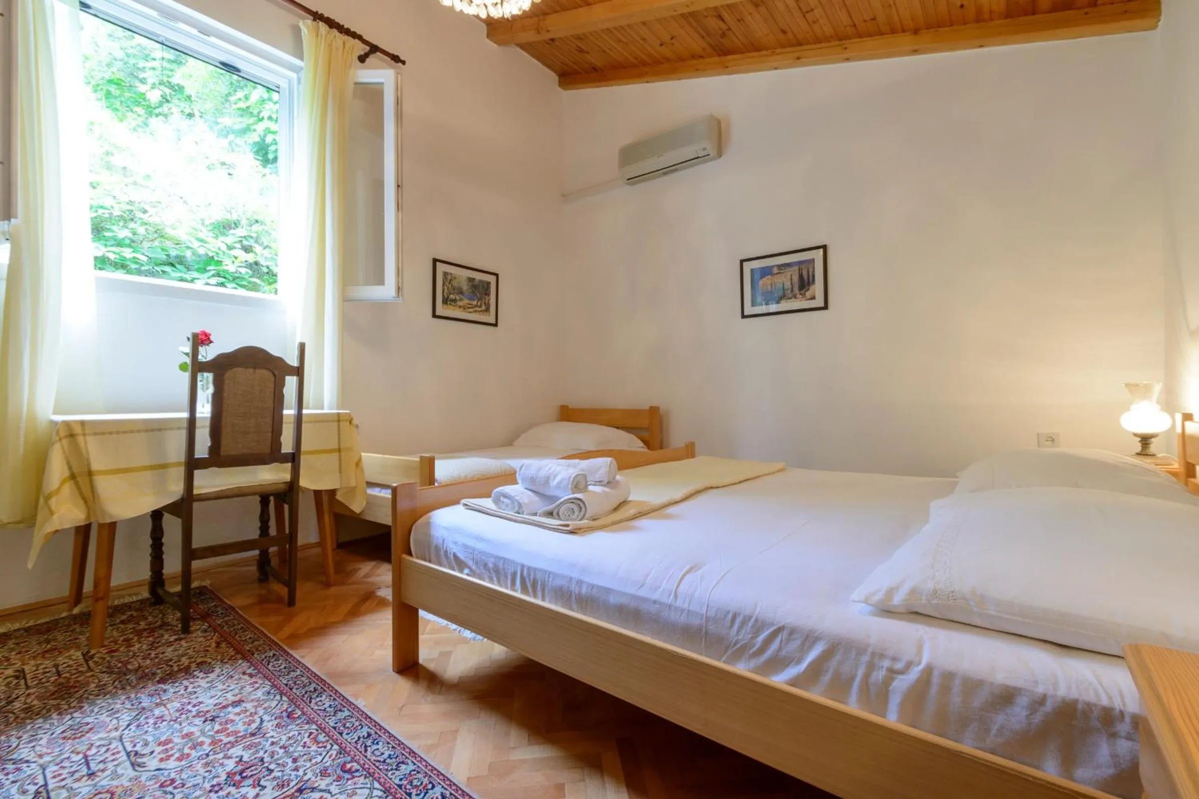 Bedroom, Bed in Oreb Dream Apartments