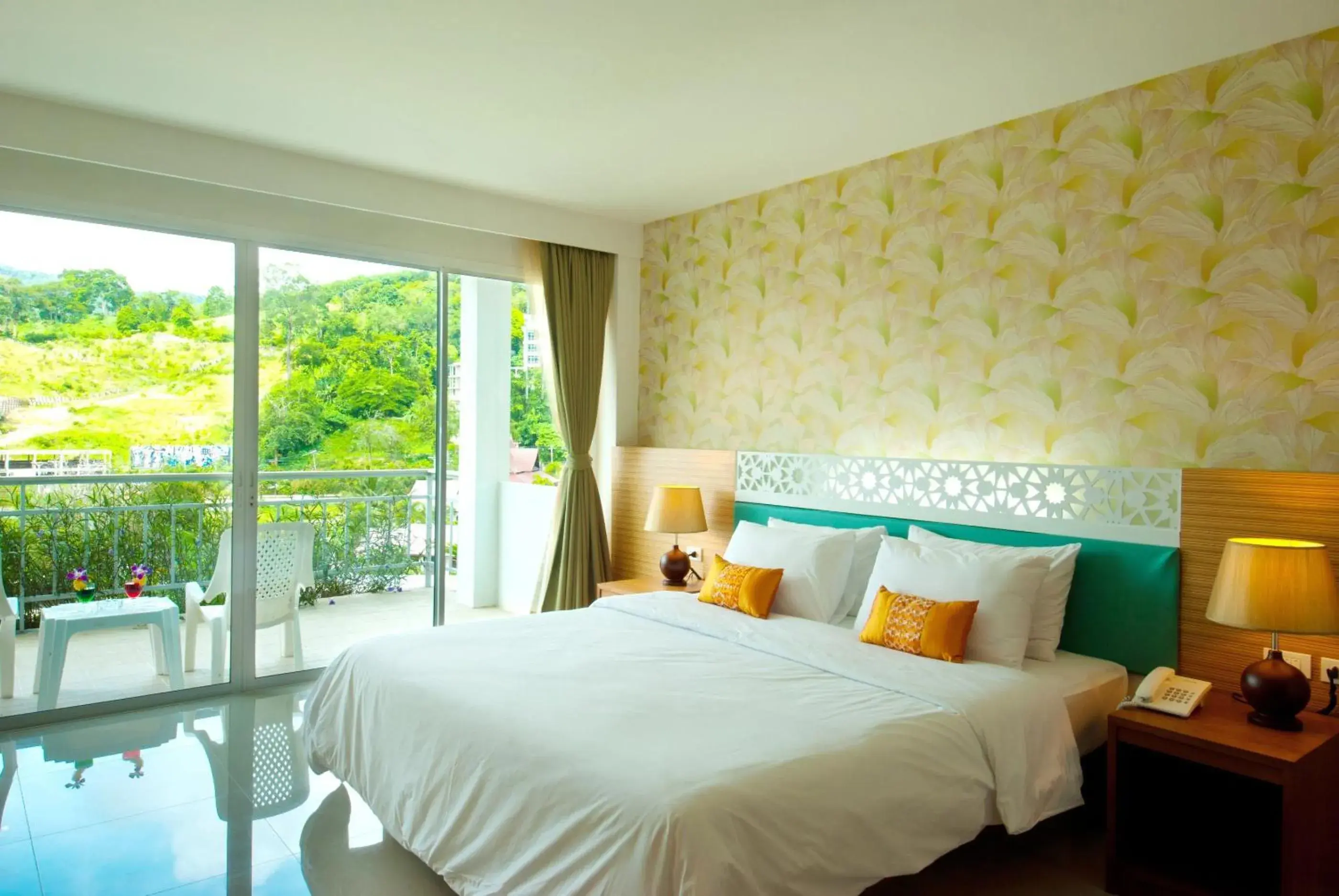 Bed in PS Hill Resort Phuket Patong - SHA Plus Bed in PS Hill Resort Phuket Patong - SHA Plus