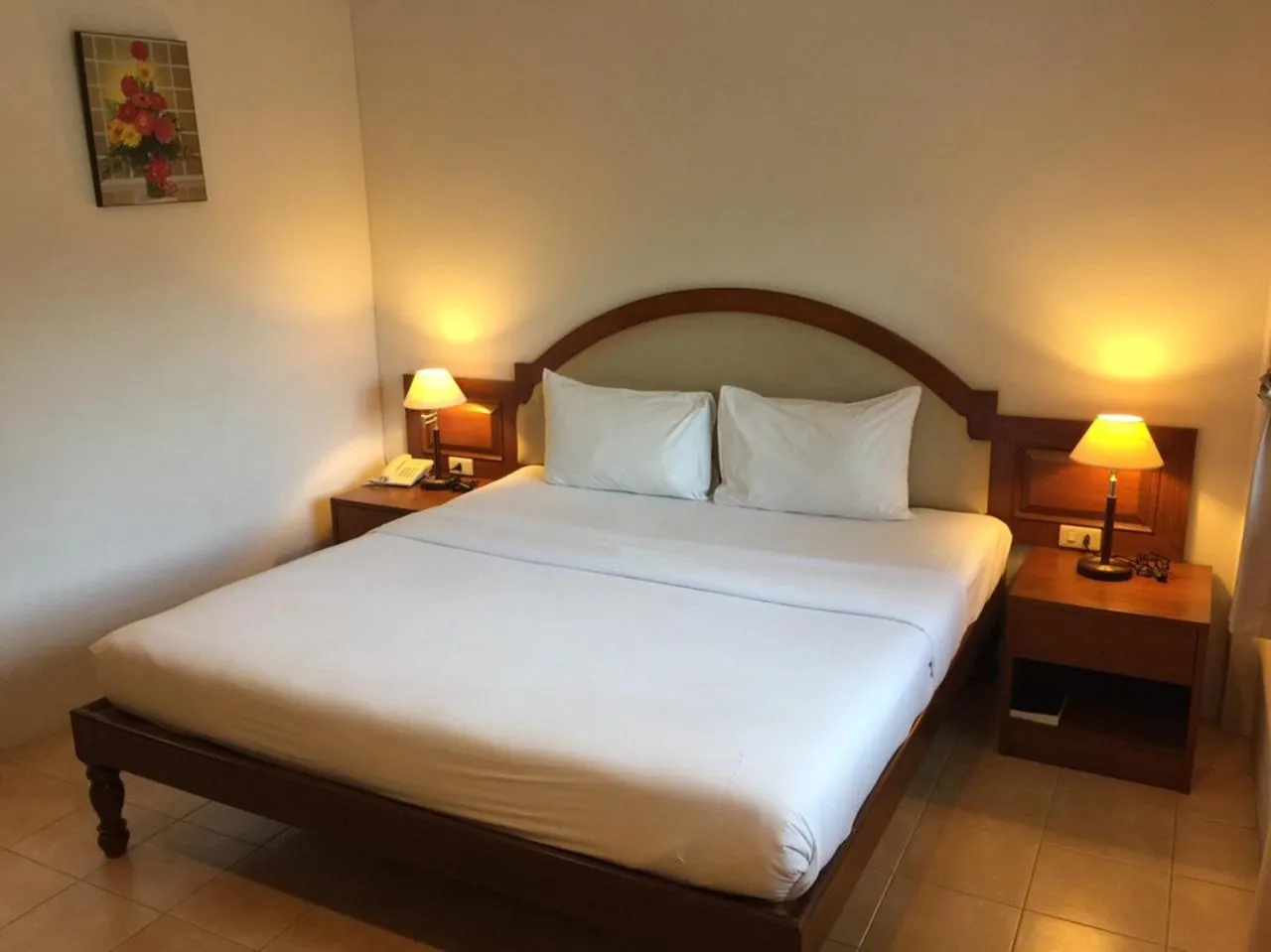 Bed in PS Hill Resort Phuket Patong - SHA Plus