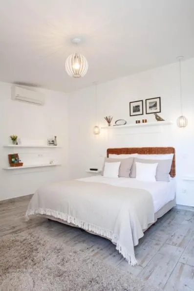 Photo of the whole room, Bed in Quinta B.