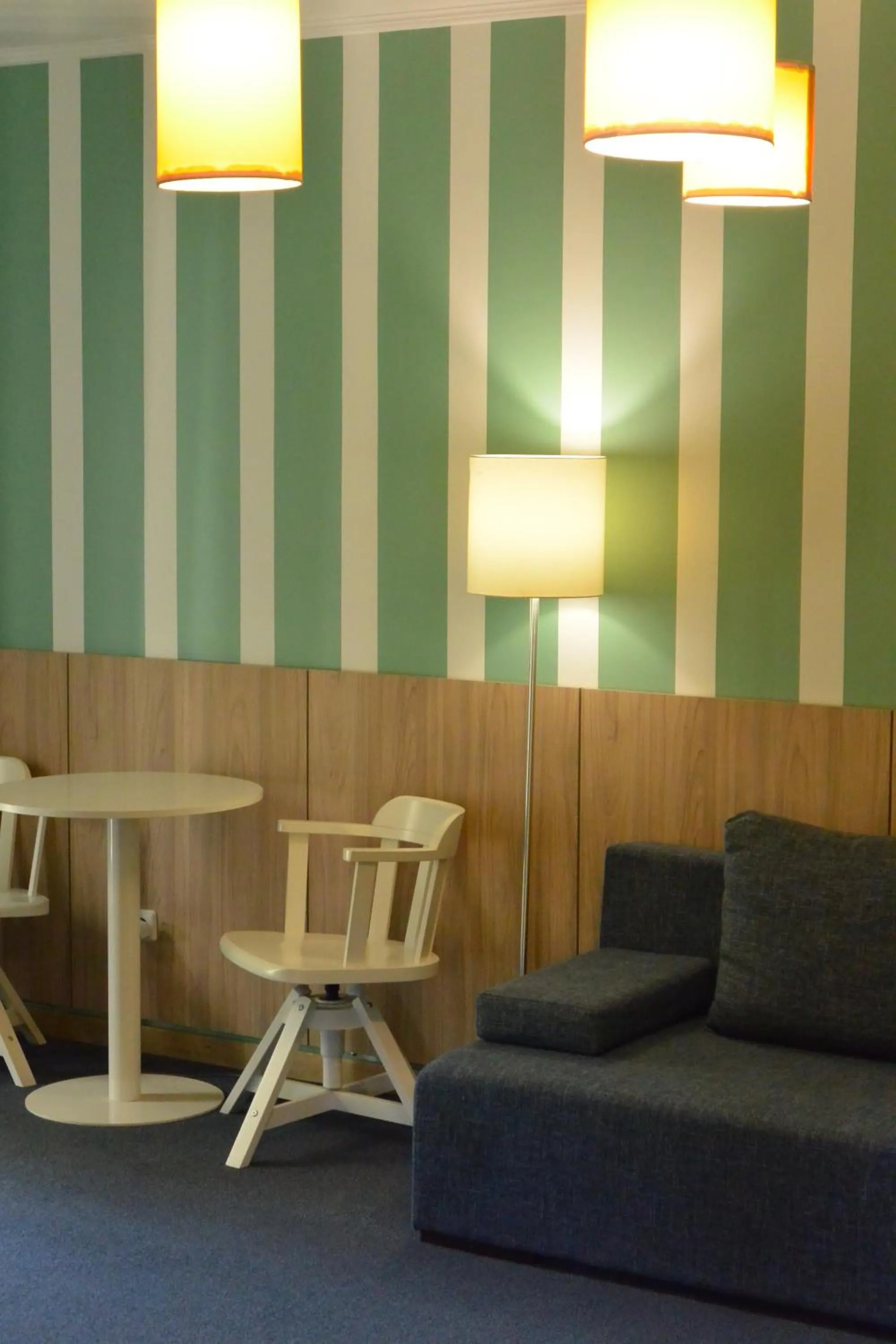 Seating area in Alba Hotel