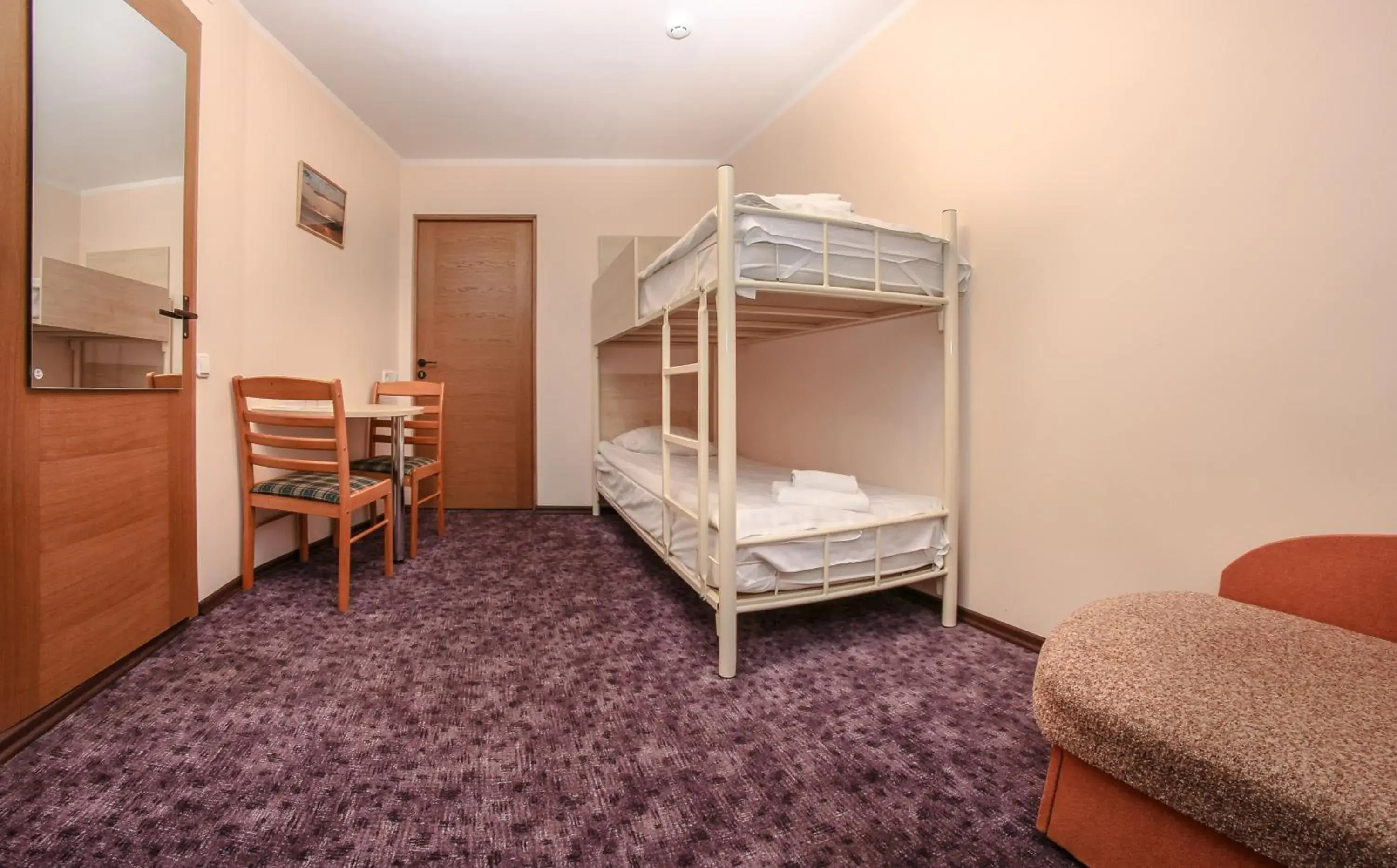 Economy Twin Room in Alba Hotel Economy Twin Room in Alba Hotel