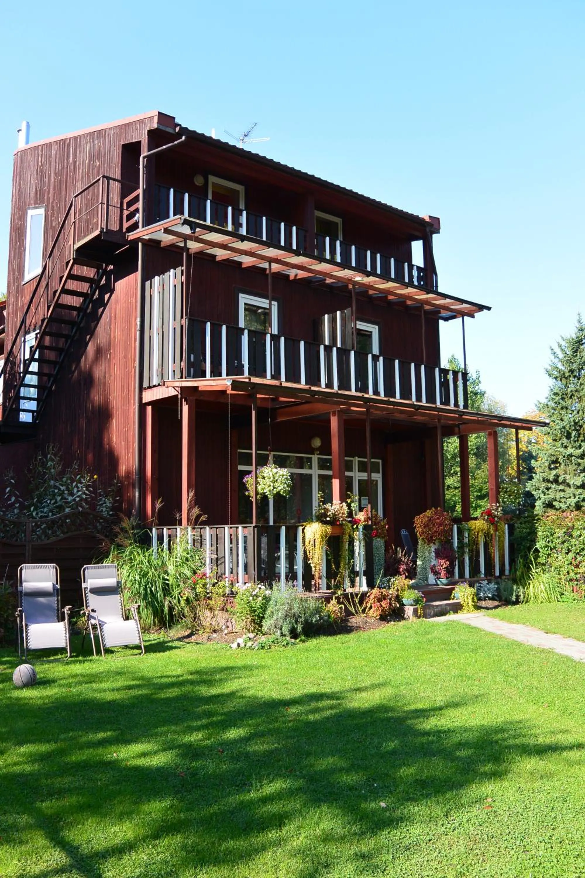 Garden in Alba Hotel