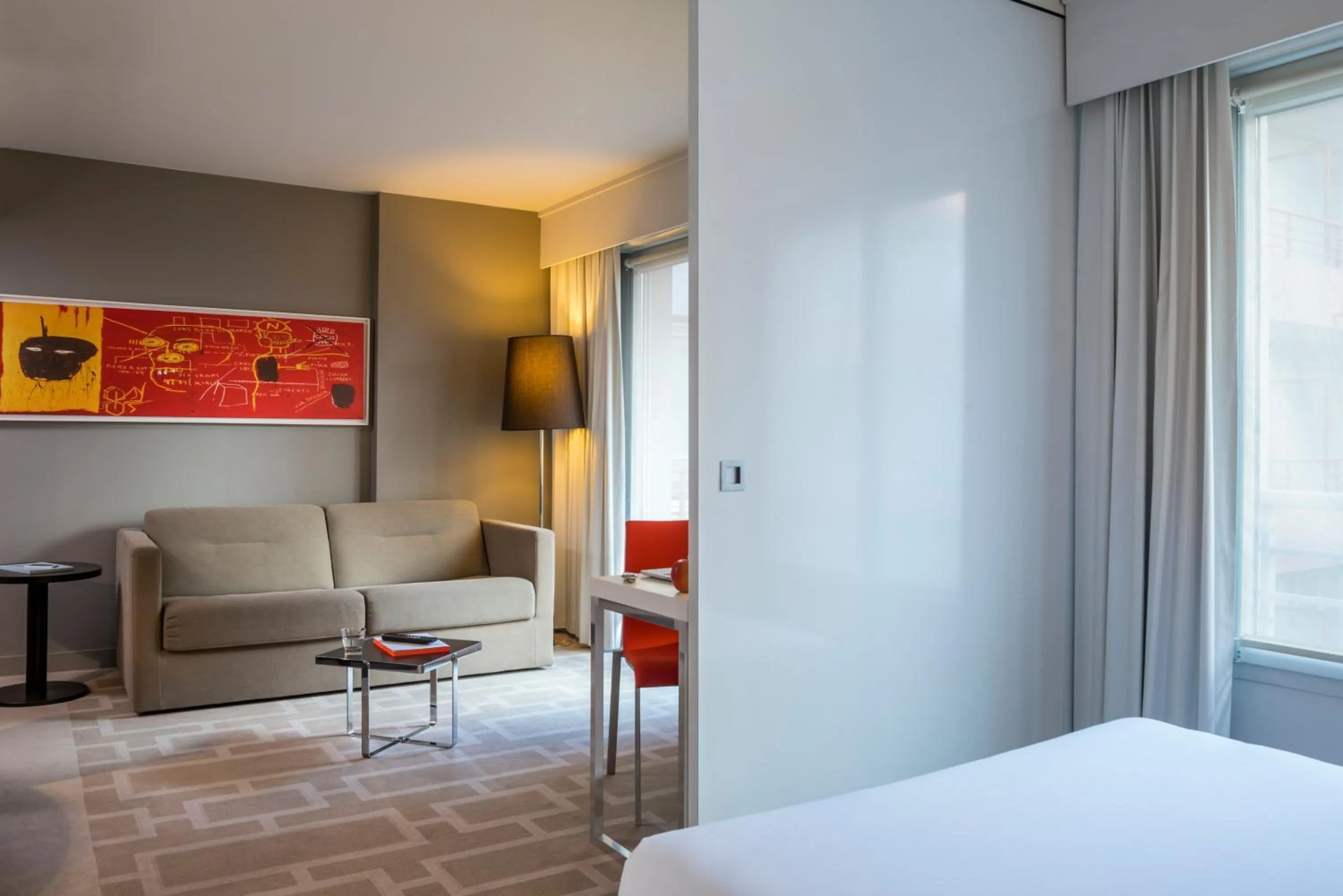 Bed in Adagio Nice Centre