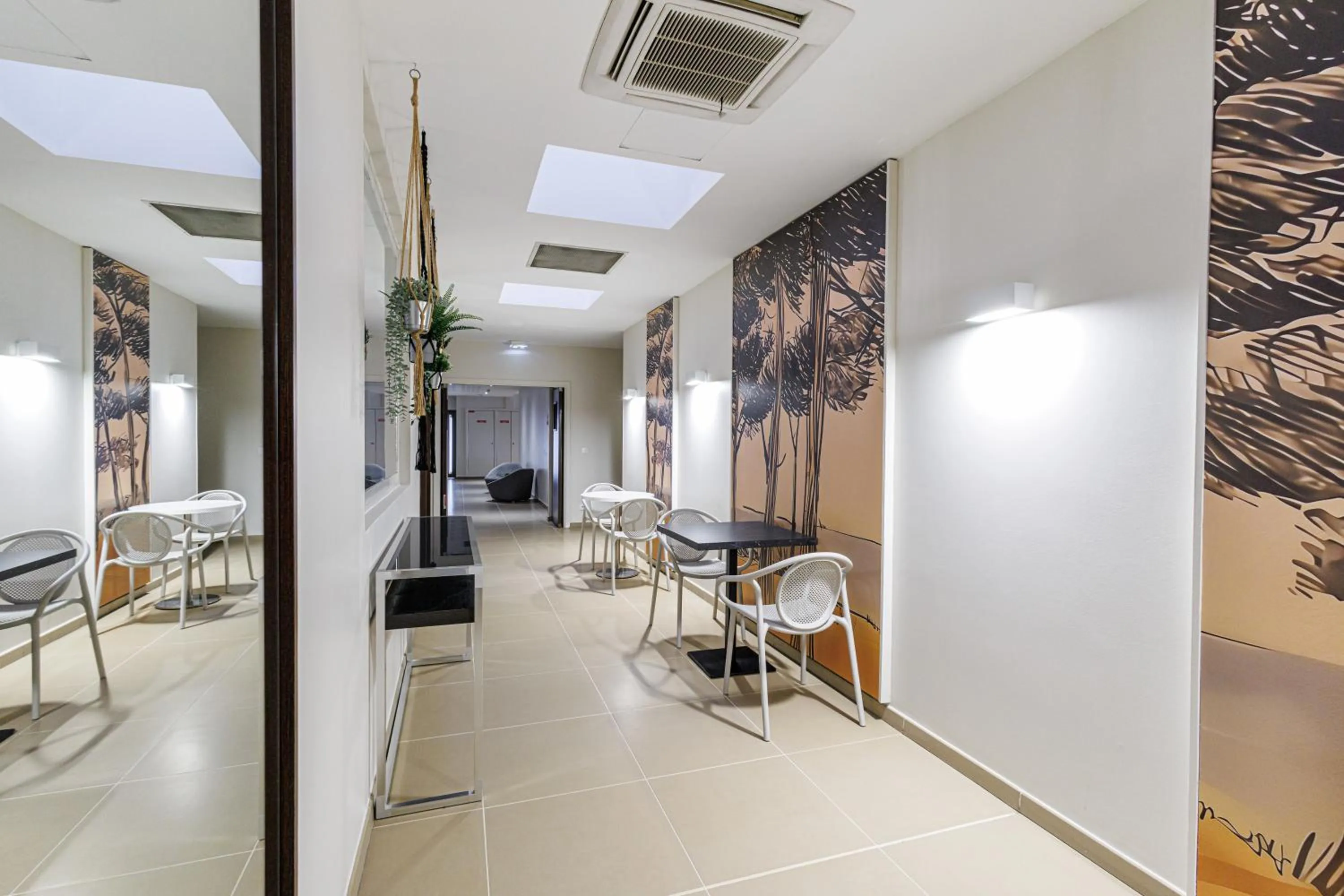 Seating area in Adagio Nice Centre