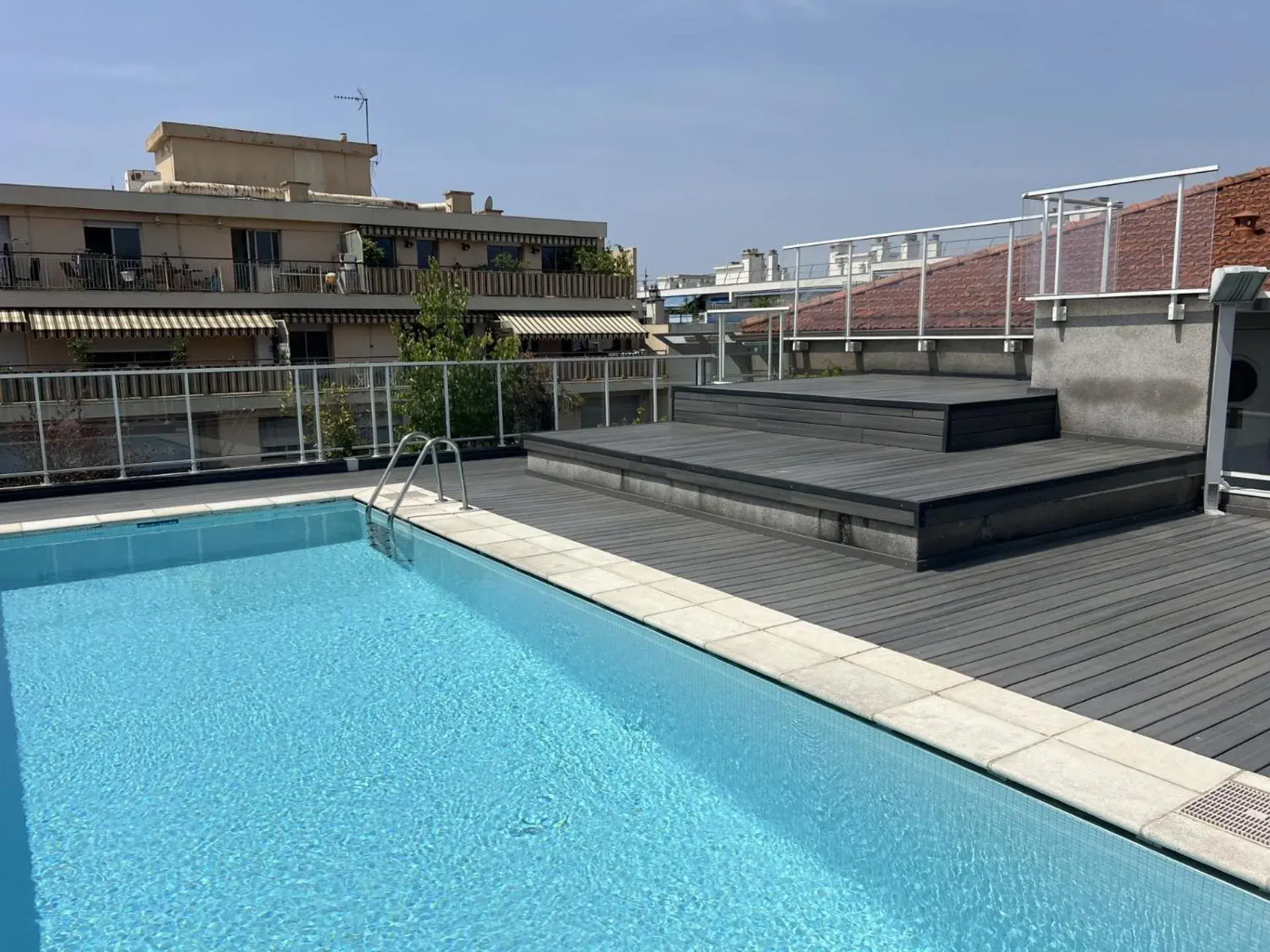 Swimming pool in Adagio Nice Centre Swimming pool in Adagio Nice Centre