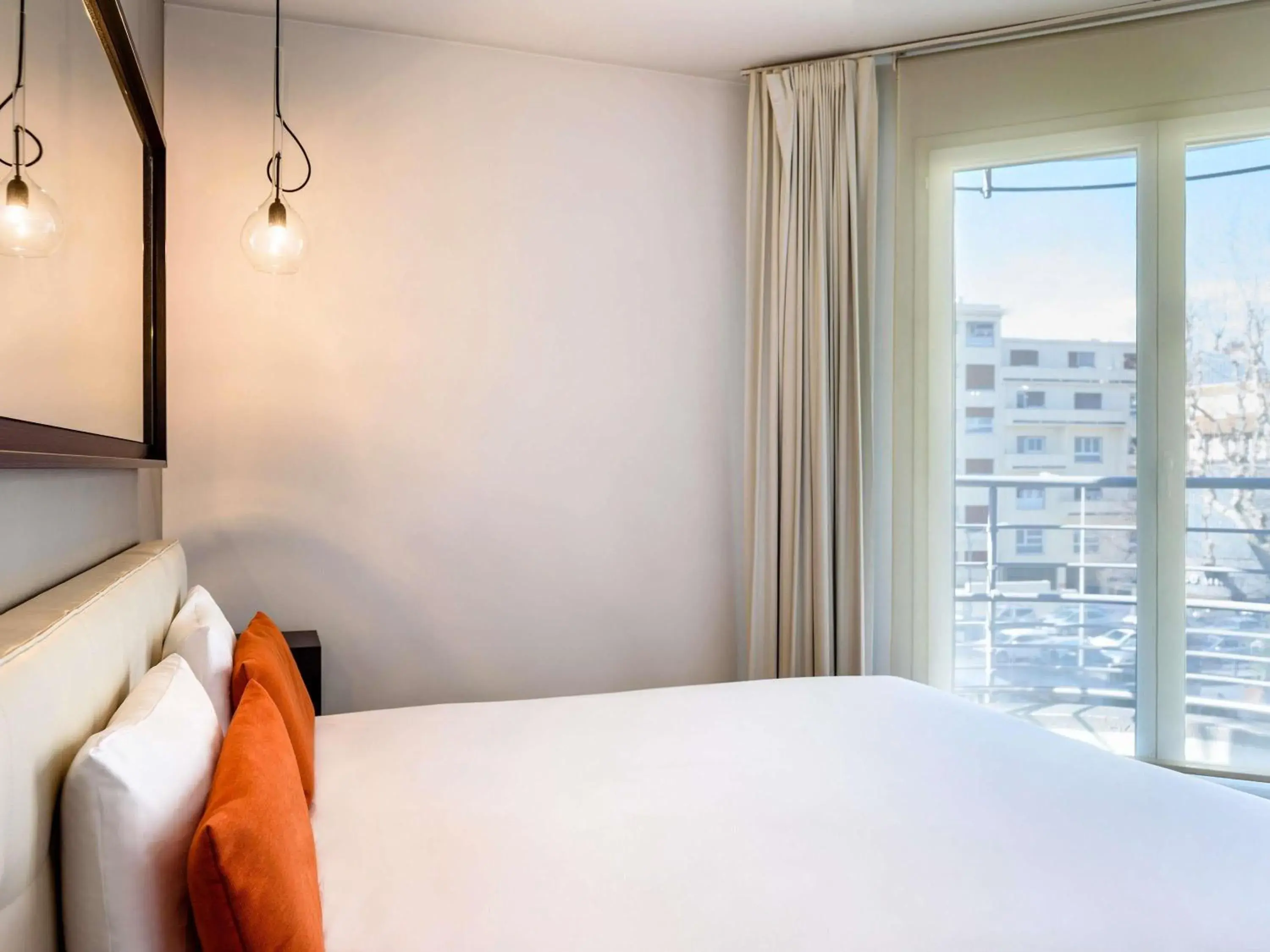 Property building, Bed in Adagio Nice Centre Property building, Bed in Adagio Nice Centre