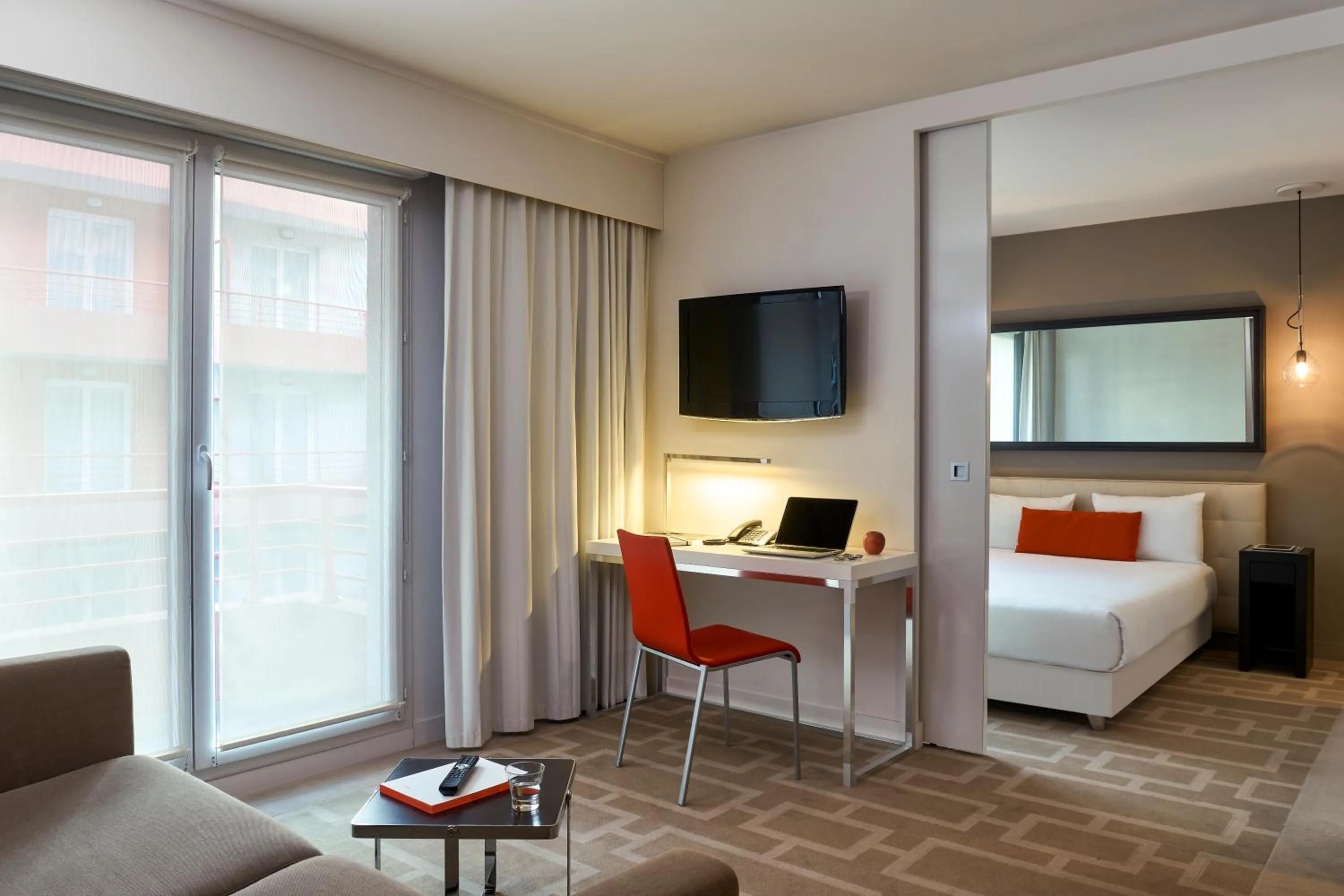 Bed in Adagio Nice Centre