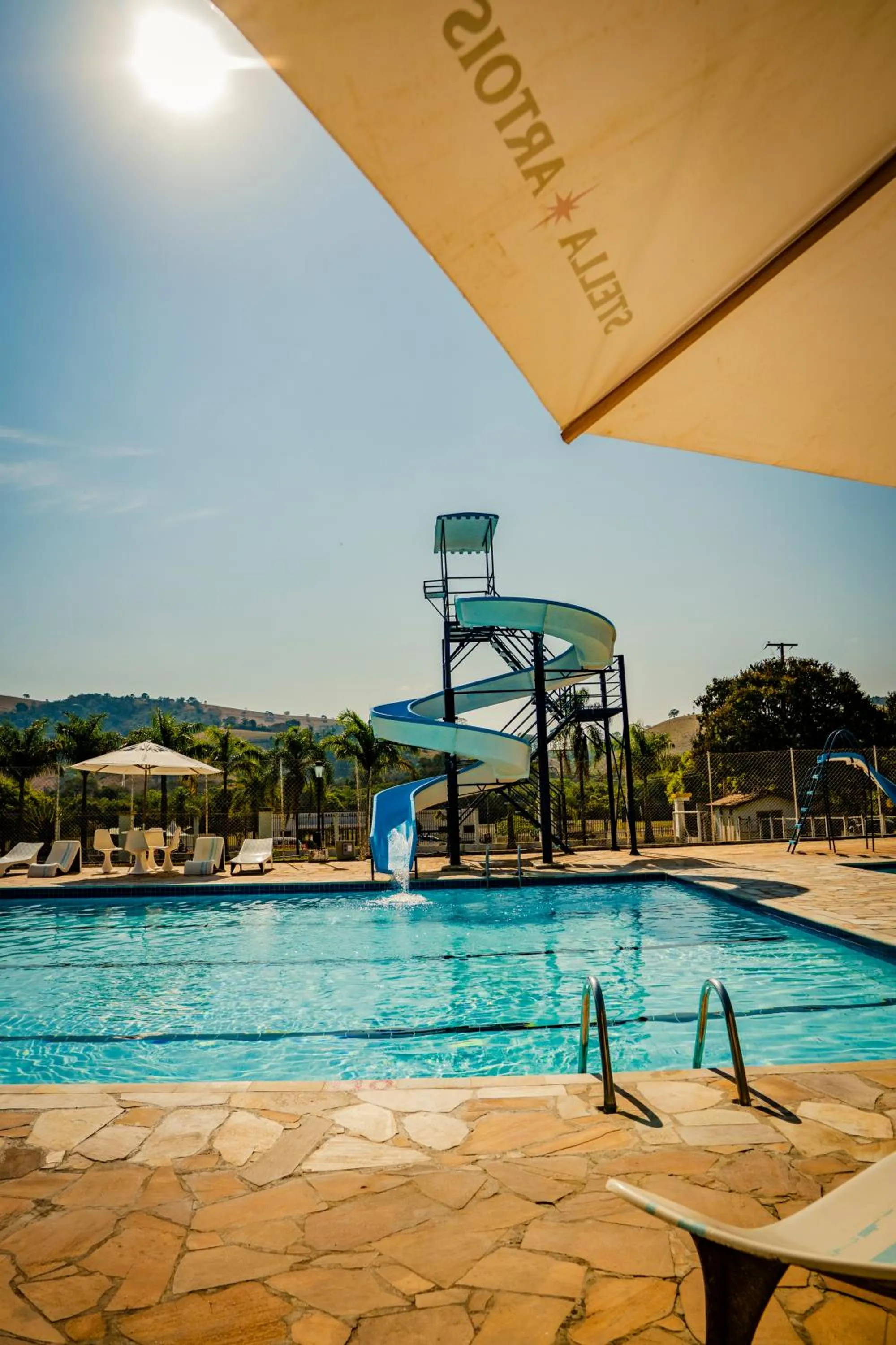 Swimming pool in Hotel Fazenda Ramon