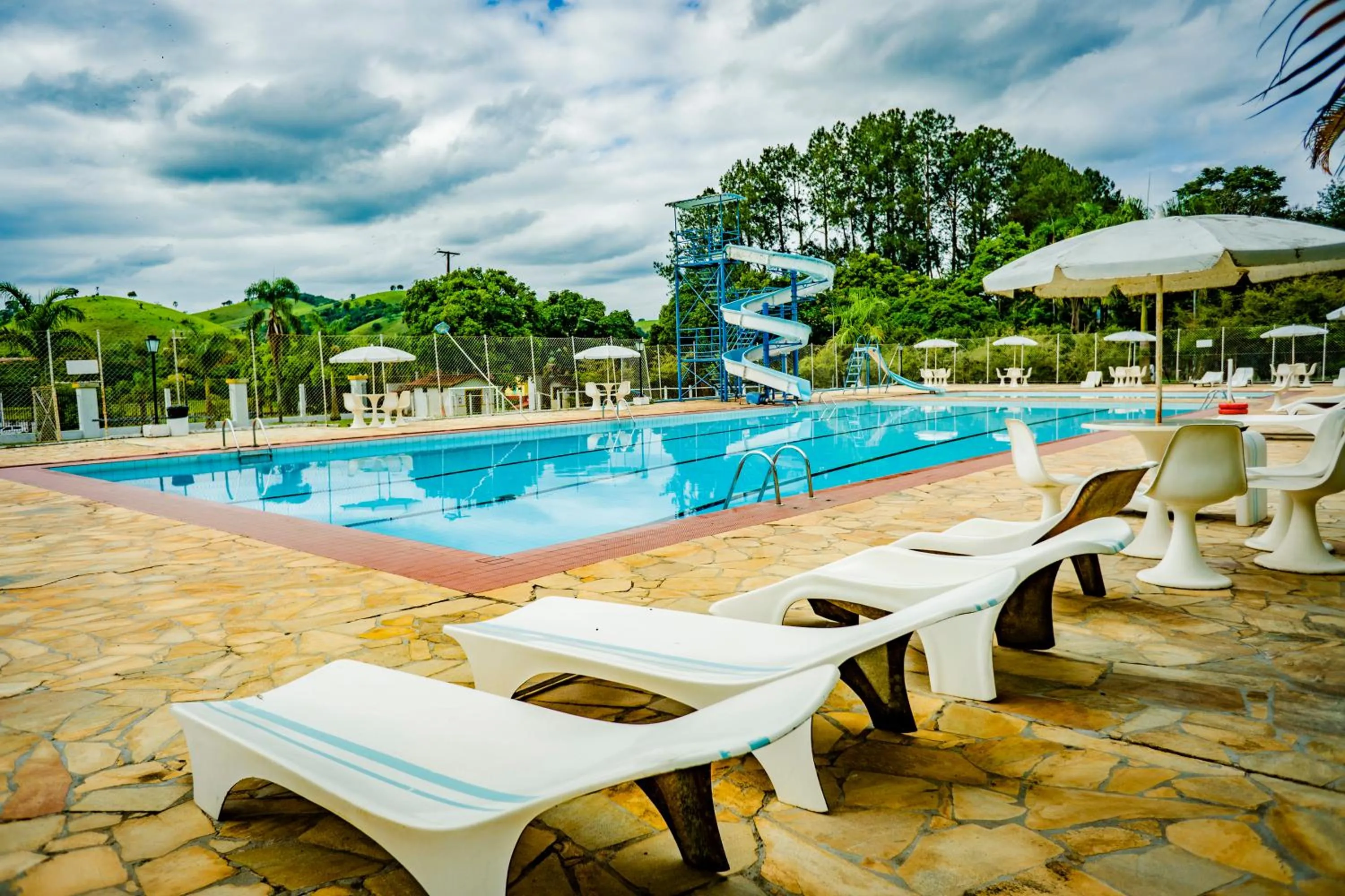Swimming pool in Hotel Fazenda Ramon