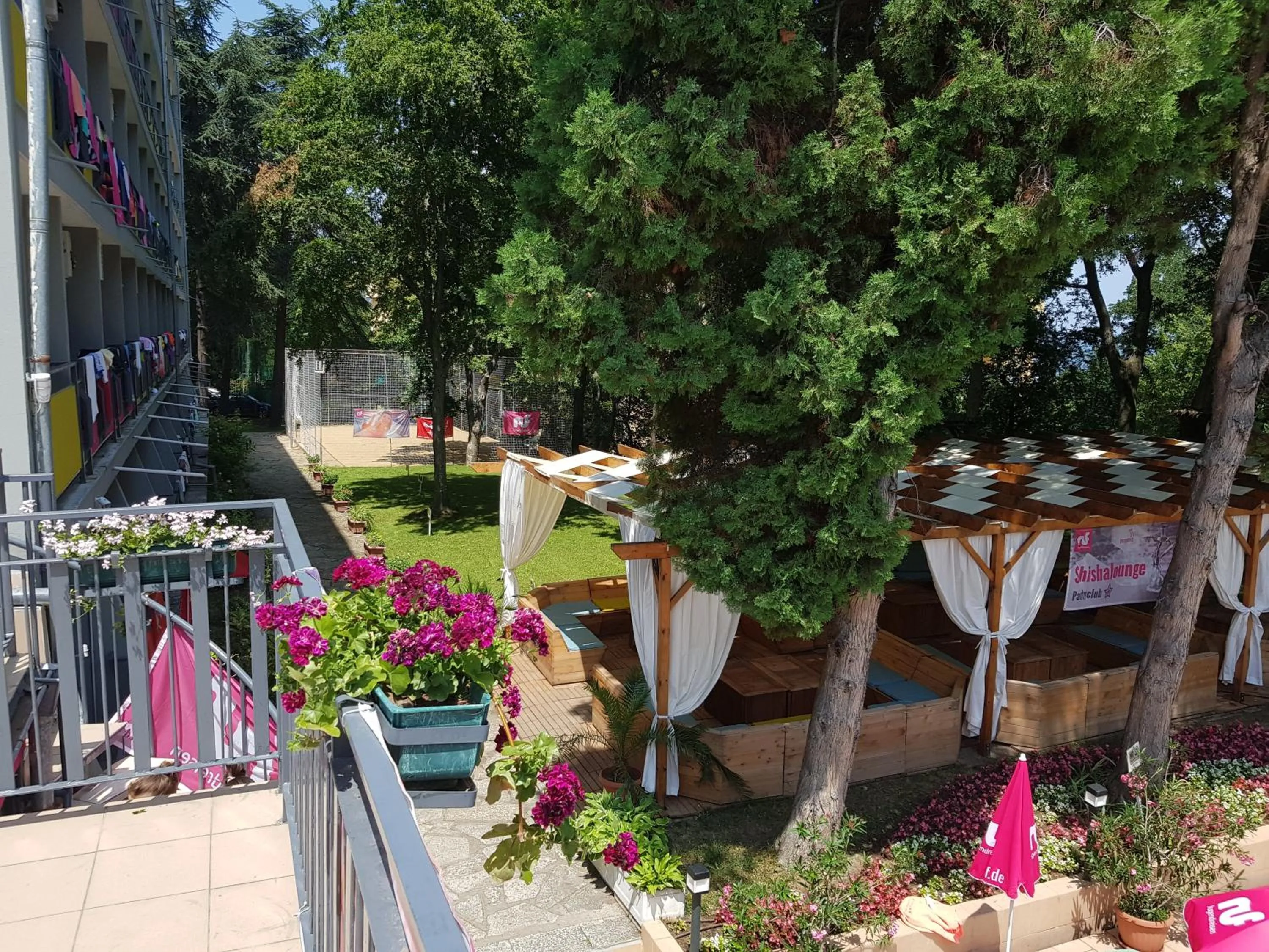 Garden in Tintyava Park Hotel