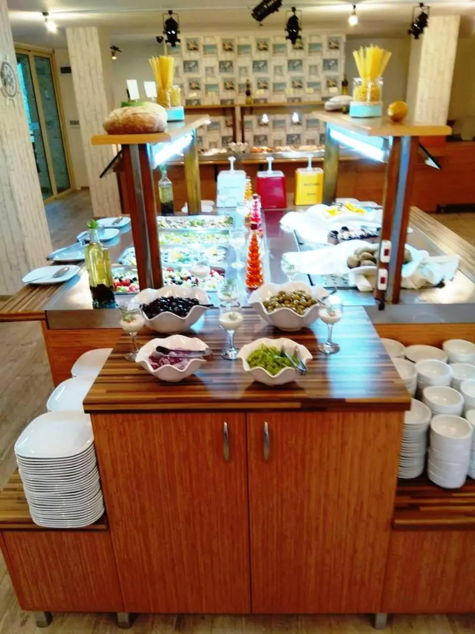 Food and drinks in Tintyava Park Hotel