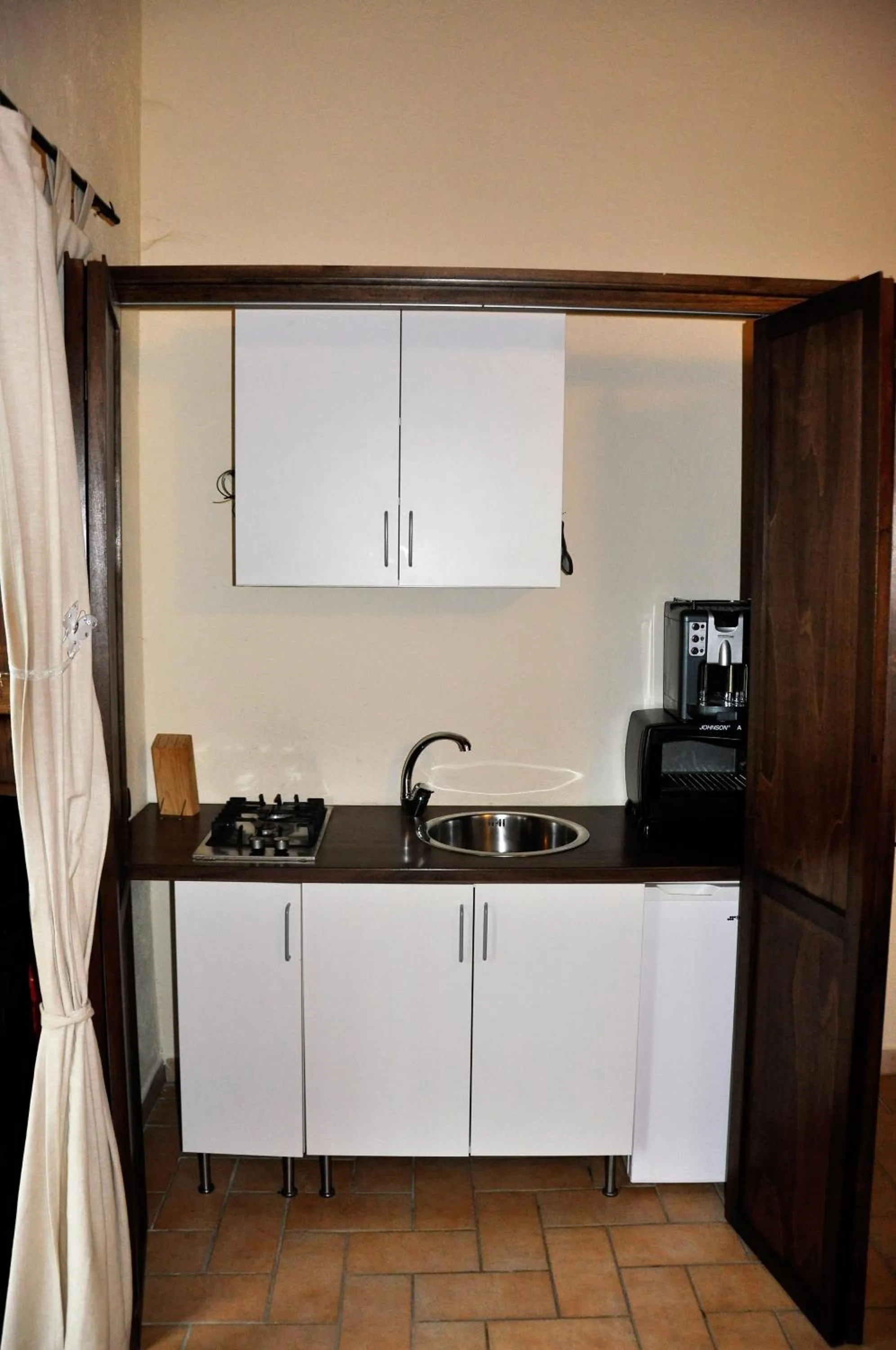 Kitchen or kitchenette in Agriturismo Nociquerceto