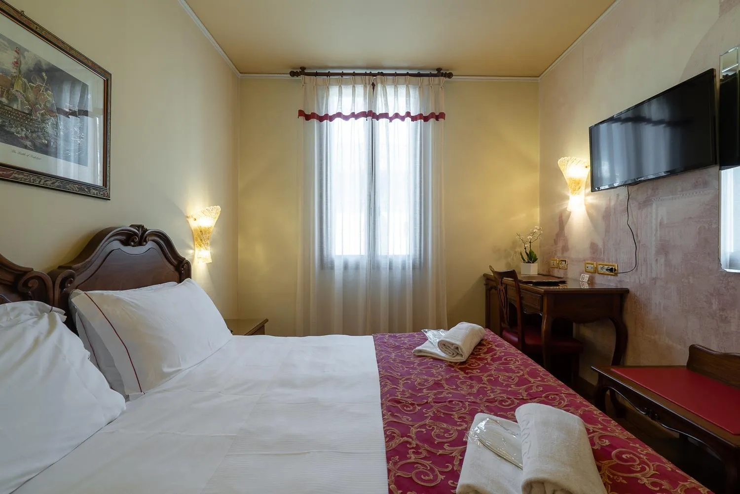 Bed in Hotel Spessotto