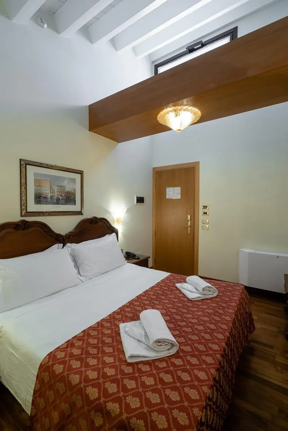 Bed in Hotel Spessotto Bed in Hotel Spessotto