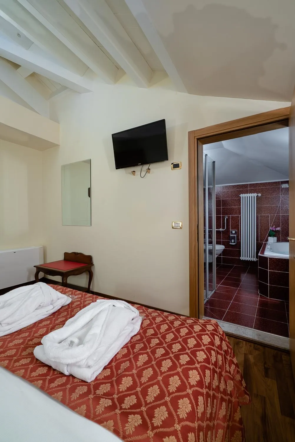 Bed in Hotel Spessotto