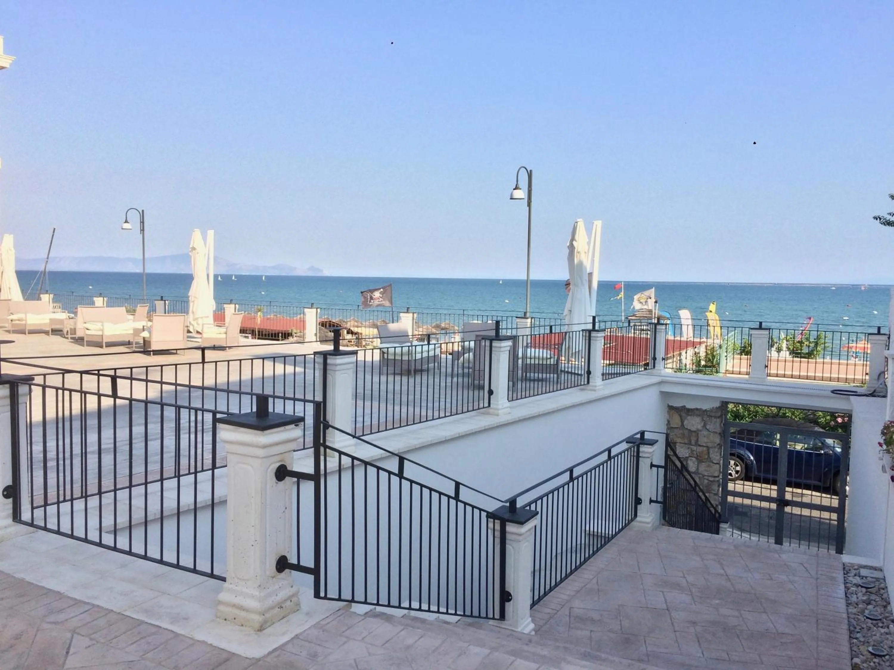 Property building in Klaton Beach Hotel