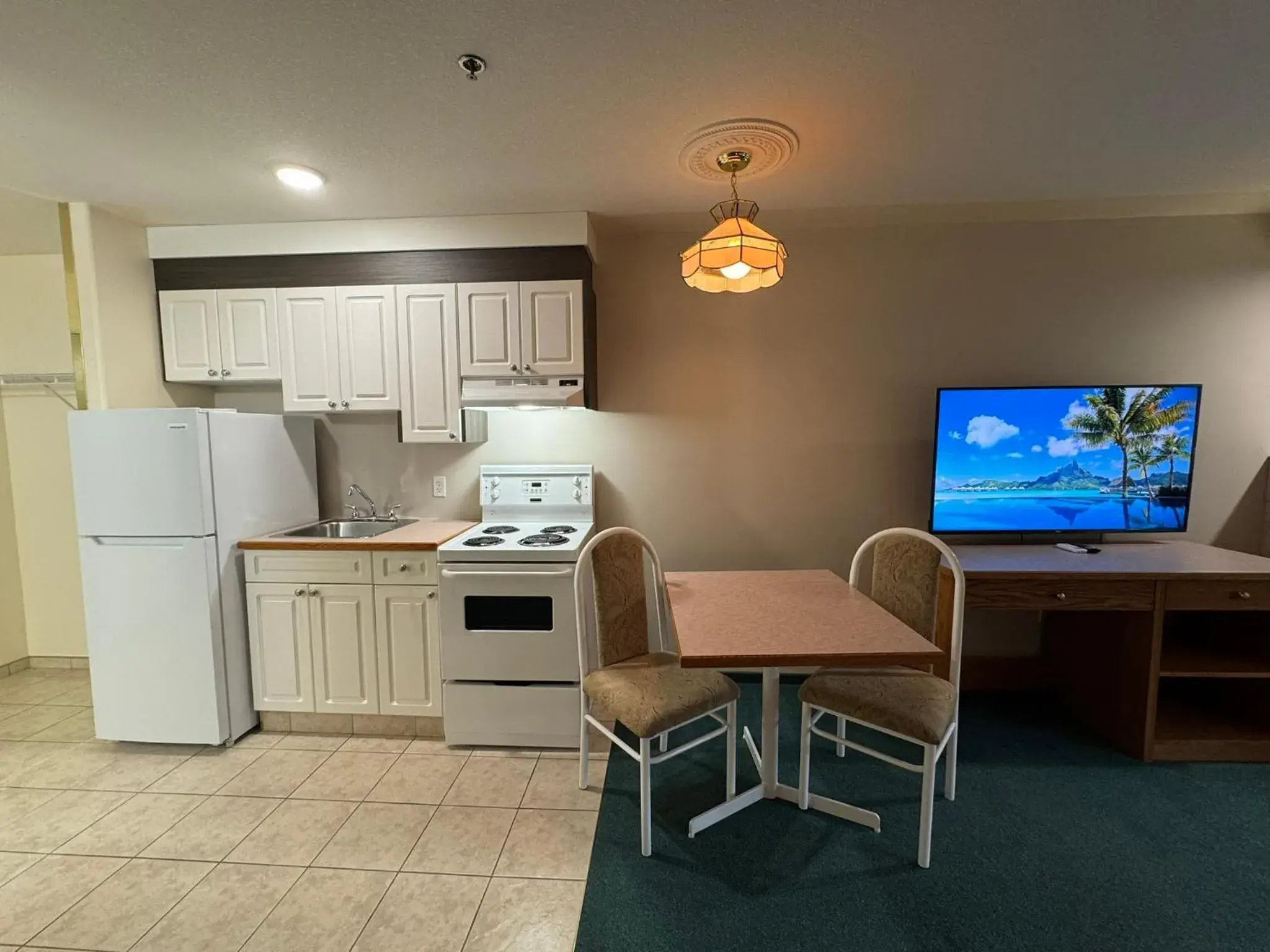 Single Room - single occupancy in Western Budget Motel #1 & 2 Whitecourt Single Room - single occupancy in Western Budget Motel #1 & 2 Whitecourt