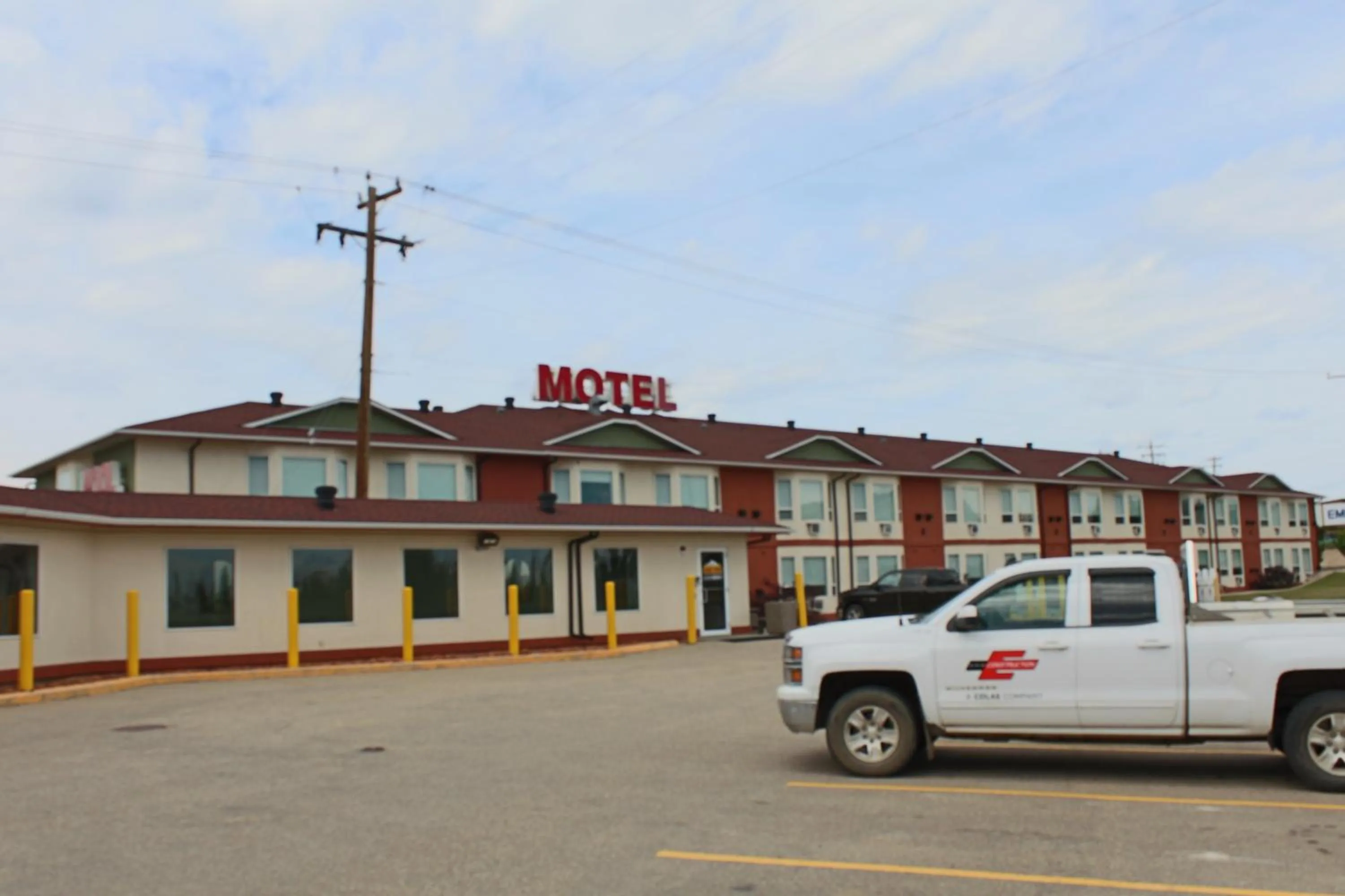 Property building in Western Budget Motel #1 & 2 Whitecourt