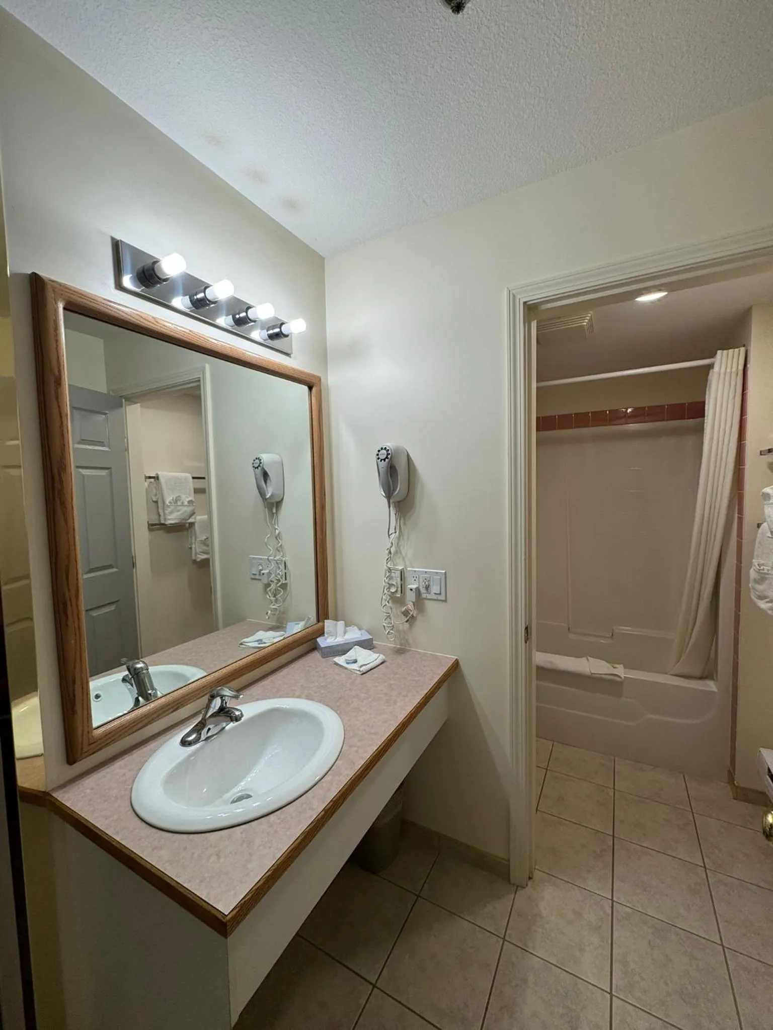 Shower in Western Budget Motel #1 & 2 Whitecourt