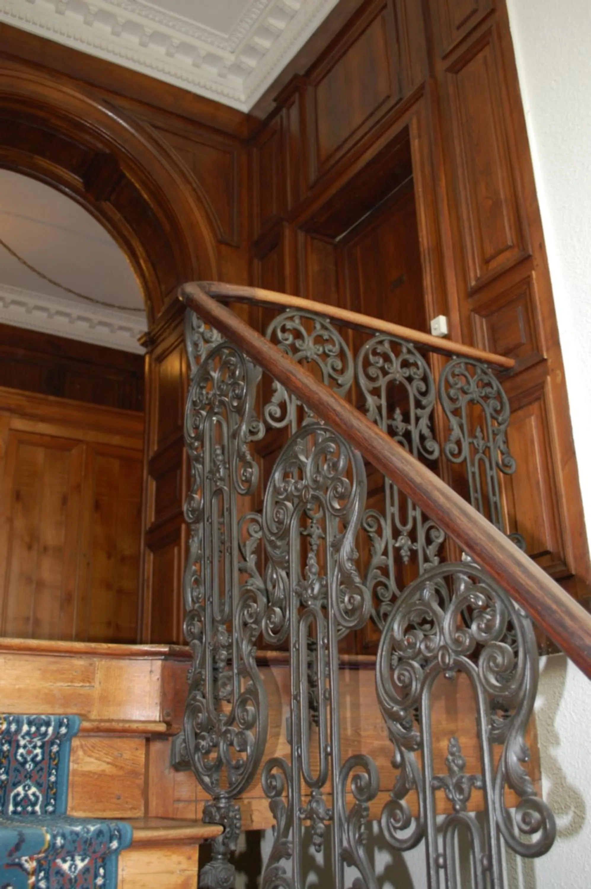 Decorative detail in Logis Hotel L'europe