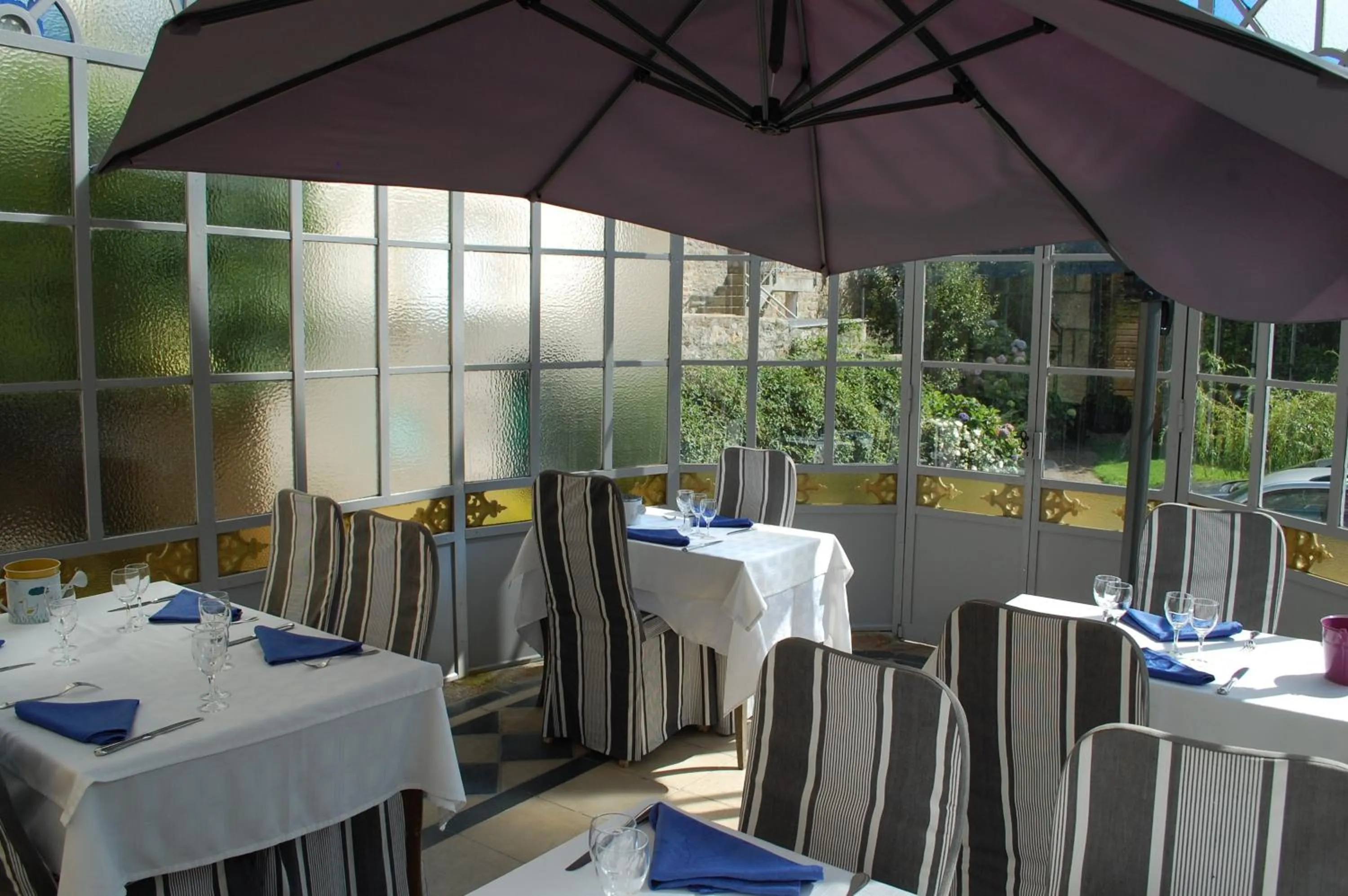 Garden view in Logis Hotel L'europe