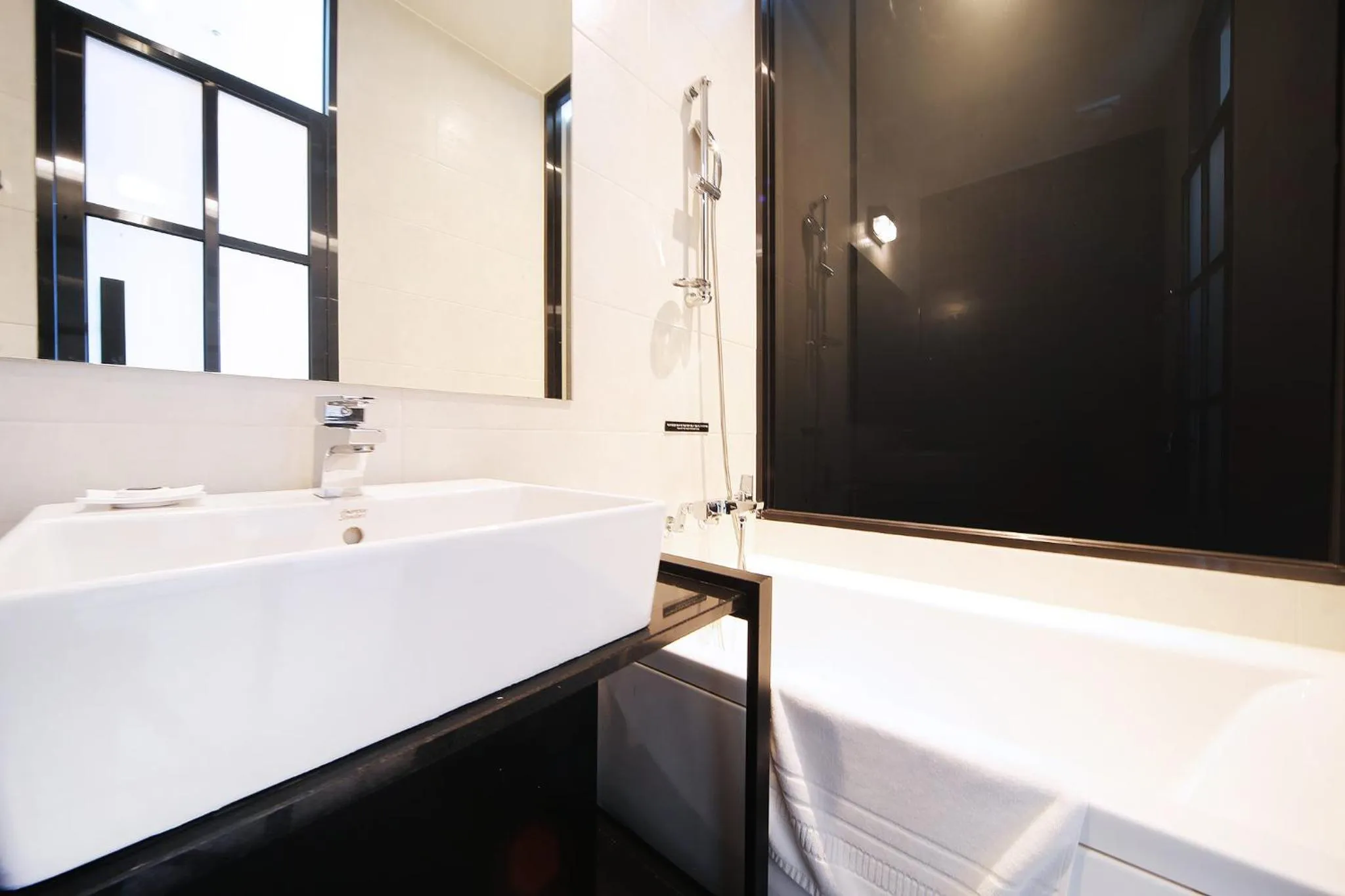 H Avenue Hotel Gwangalli branch