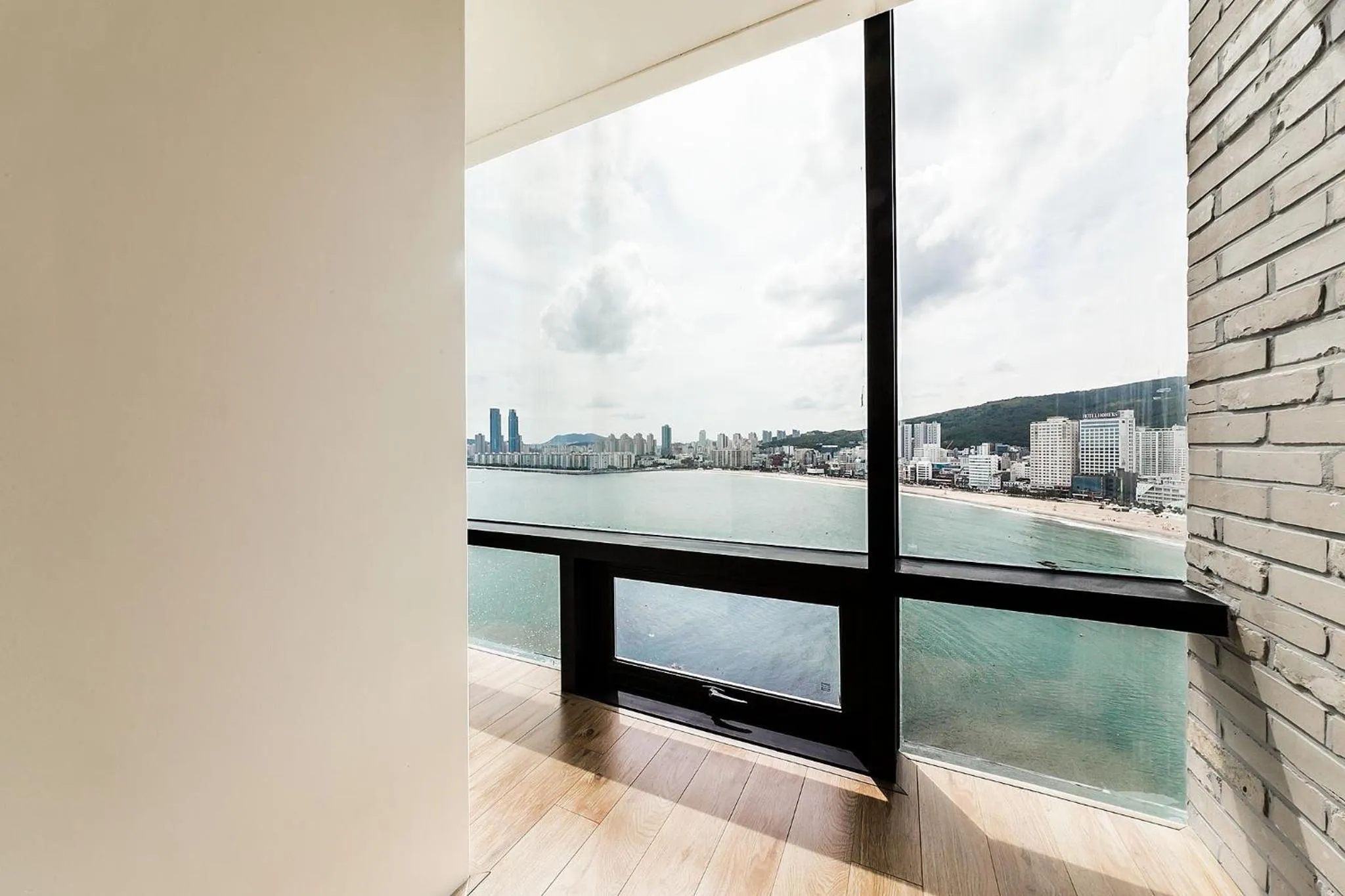 H Avenue Hotel Gwangalli branch