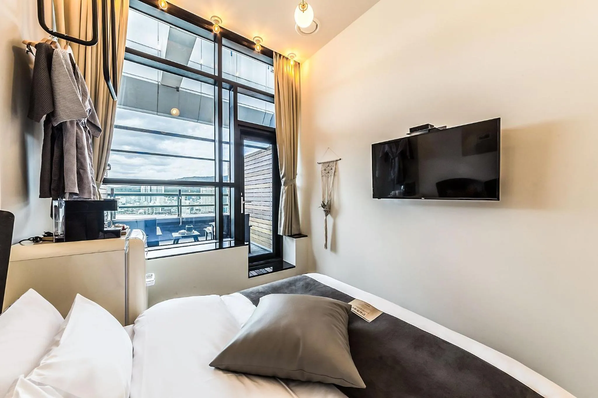 H Avenue Hotel Gwangalli branch